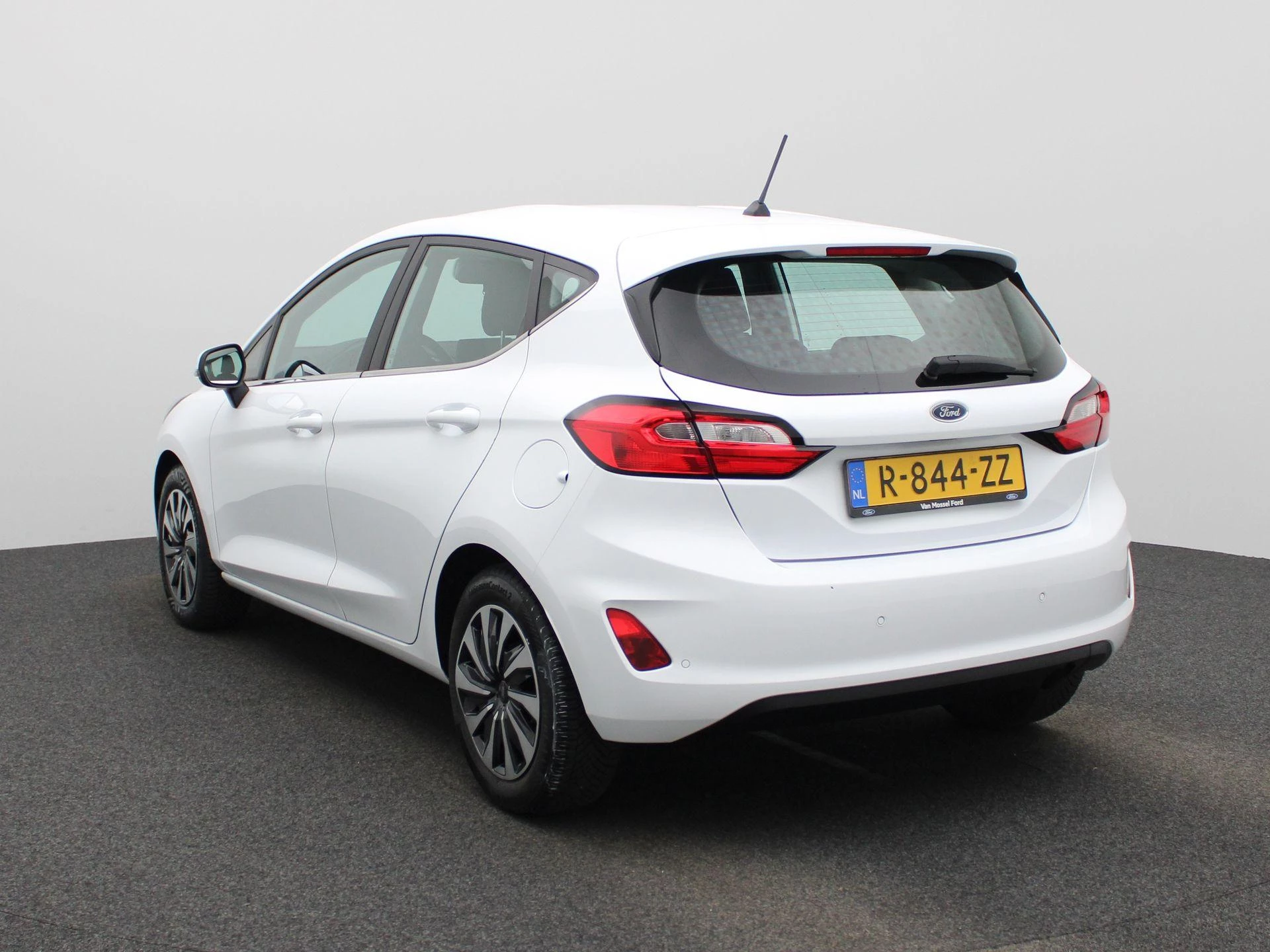 Ford-Fiesta-image-1