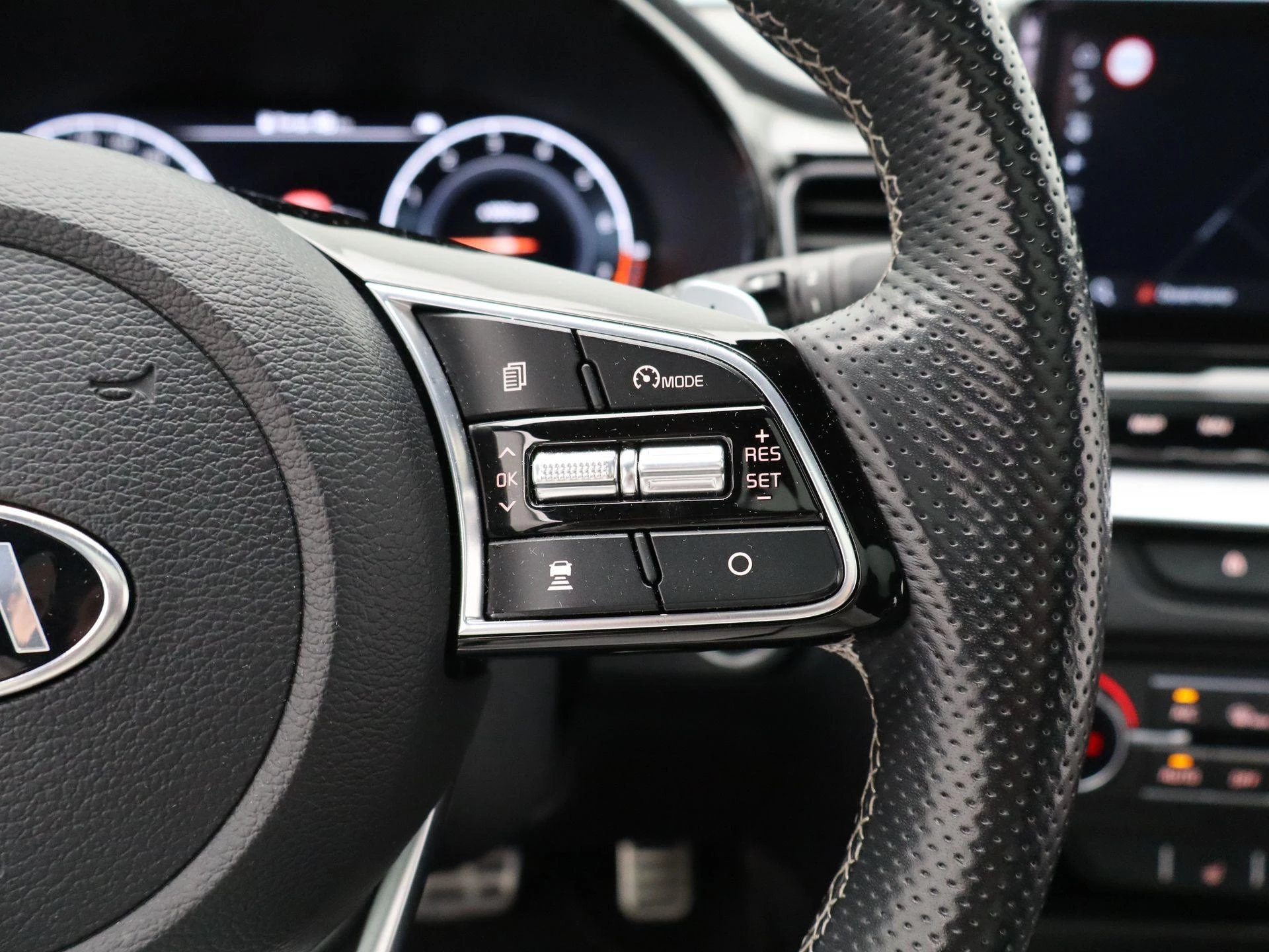 Kia-Ceed Sportswagon-image-23