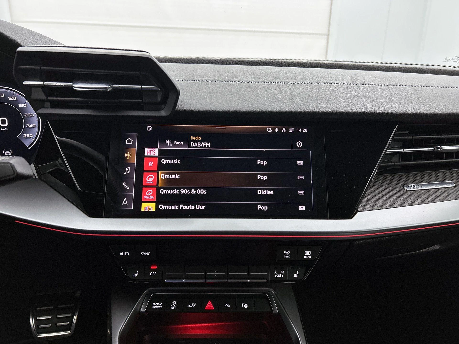 Audi-A3-image-21