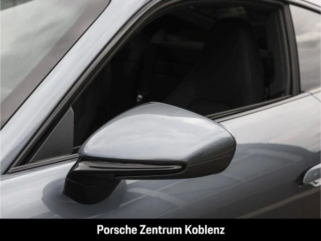Porsche-911-image-7