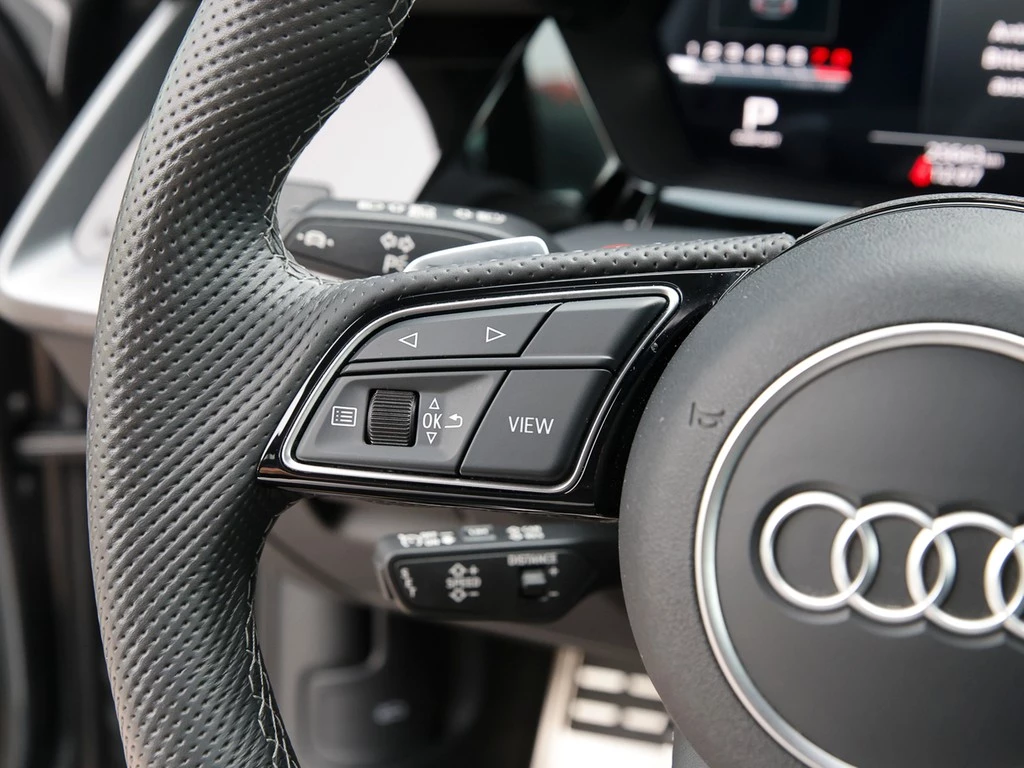 Audi S3 Sportback 2.0 TFSI SONOS Matrix ACC Kamera