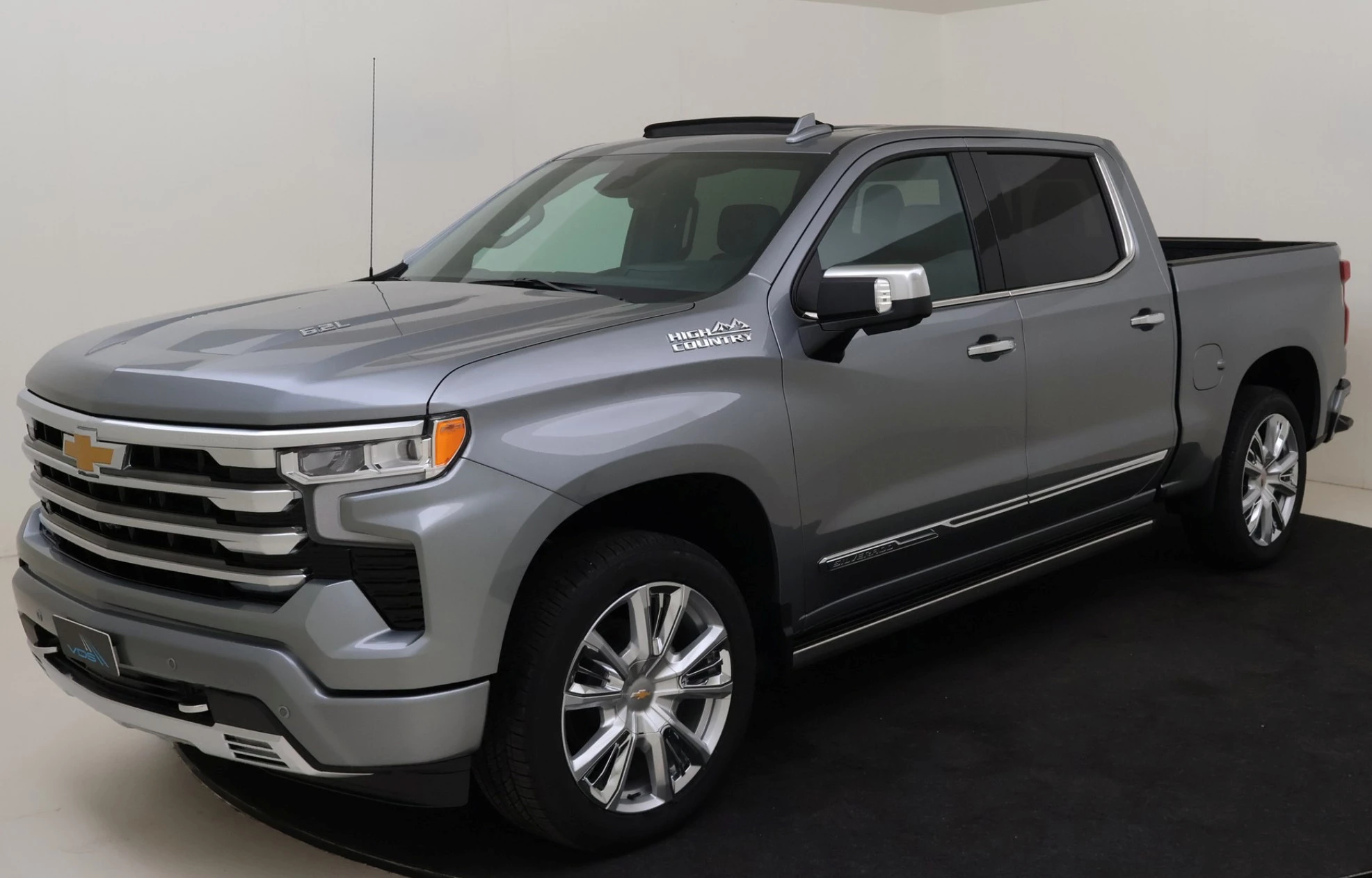 Chevrolet-Silverado-image-0