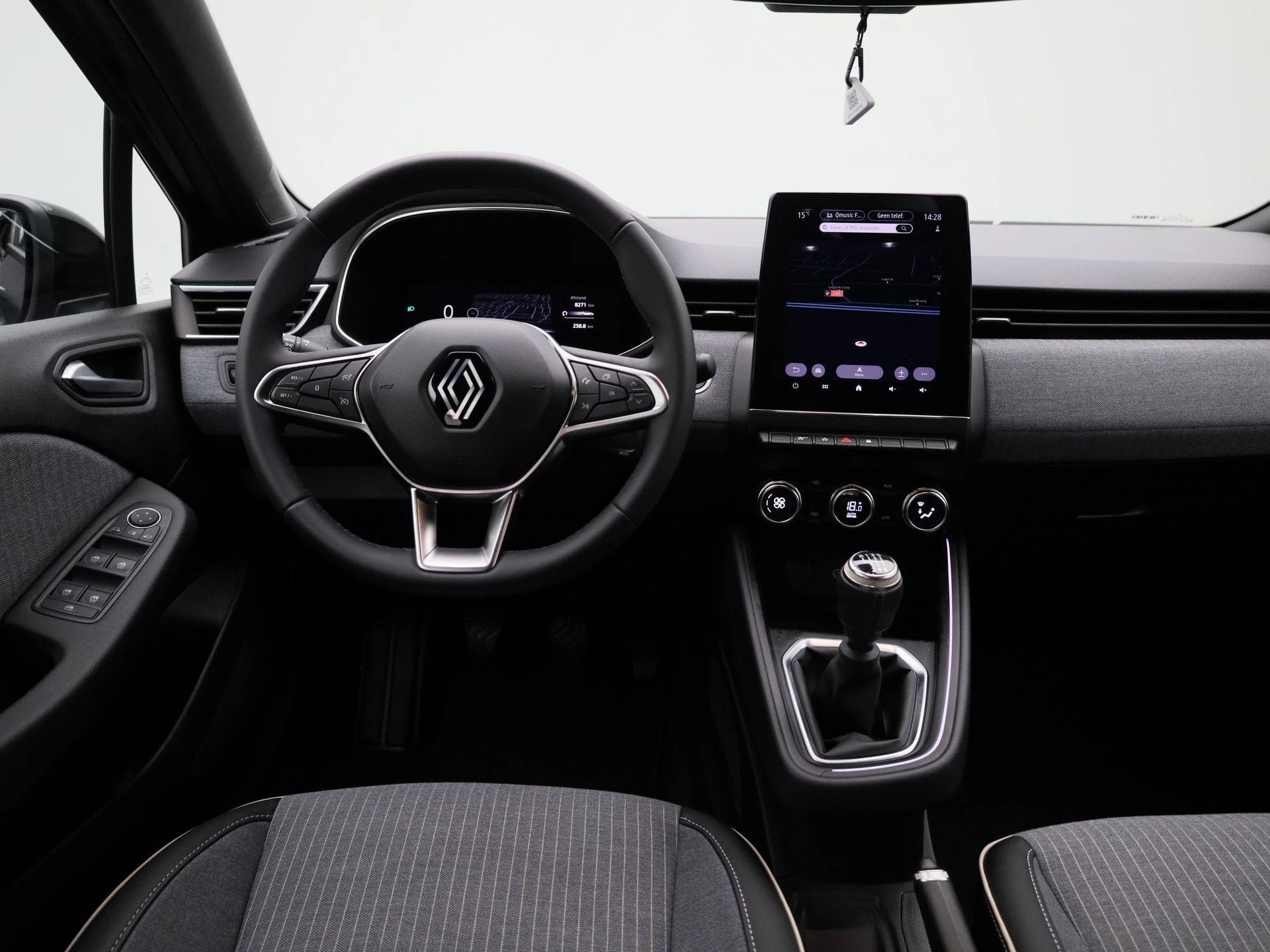 Renault Clio - 7