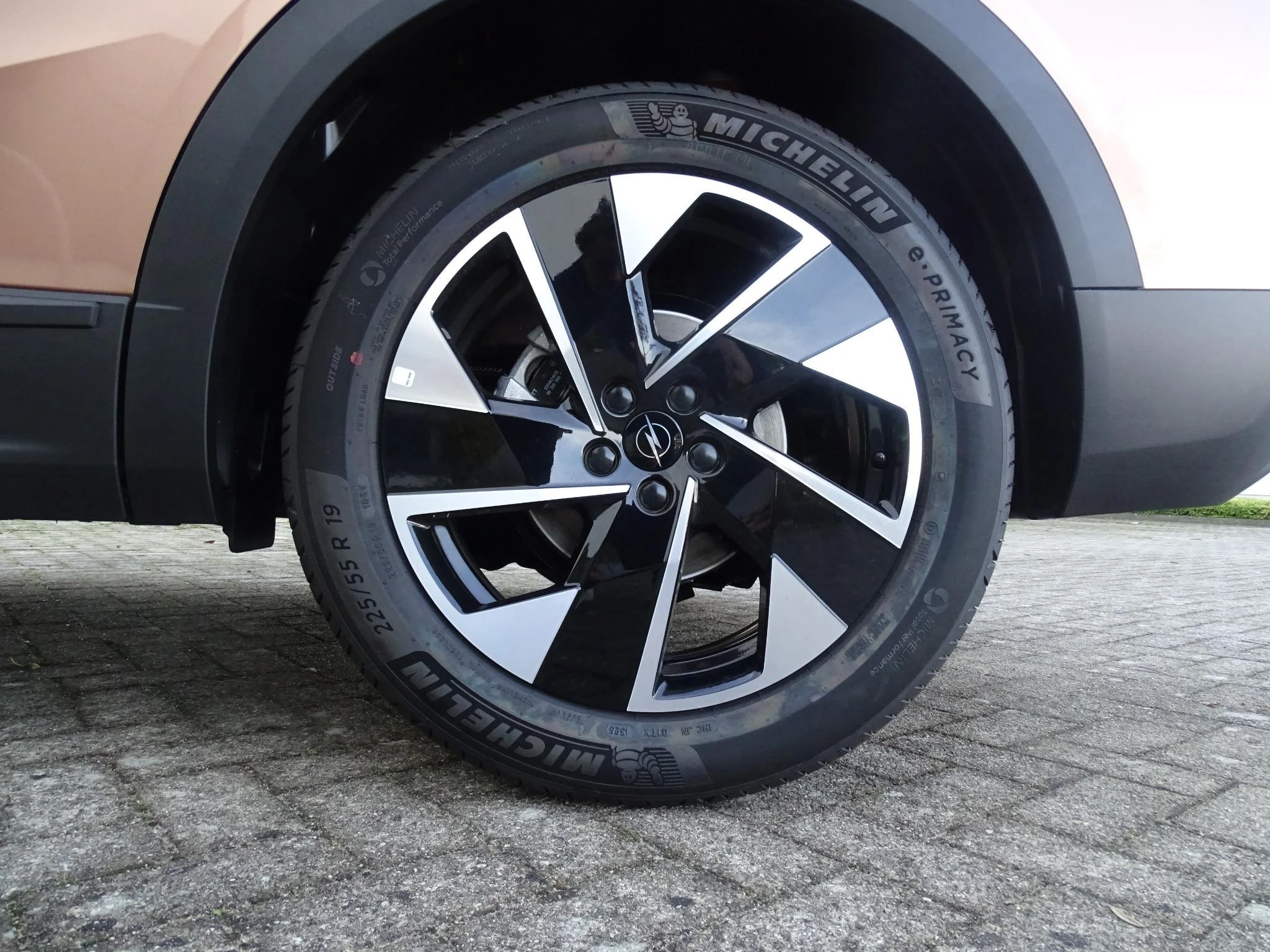 Opel-Grandland-image-10