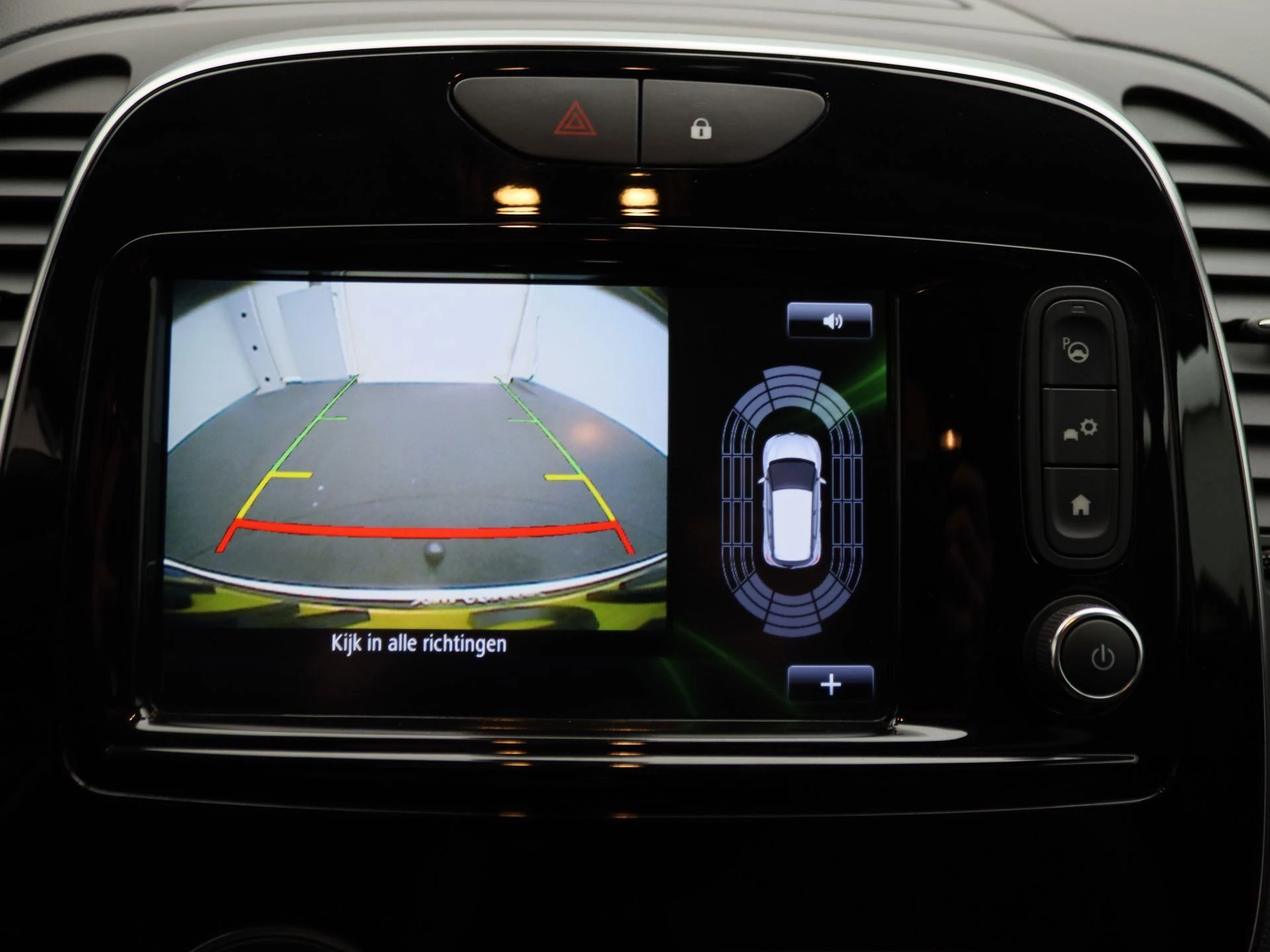 Renault-Captur-image-16