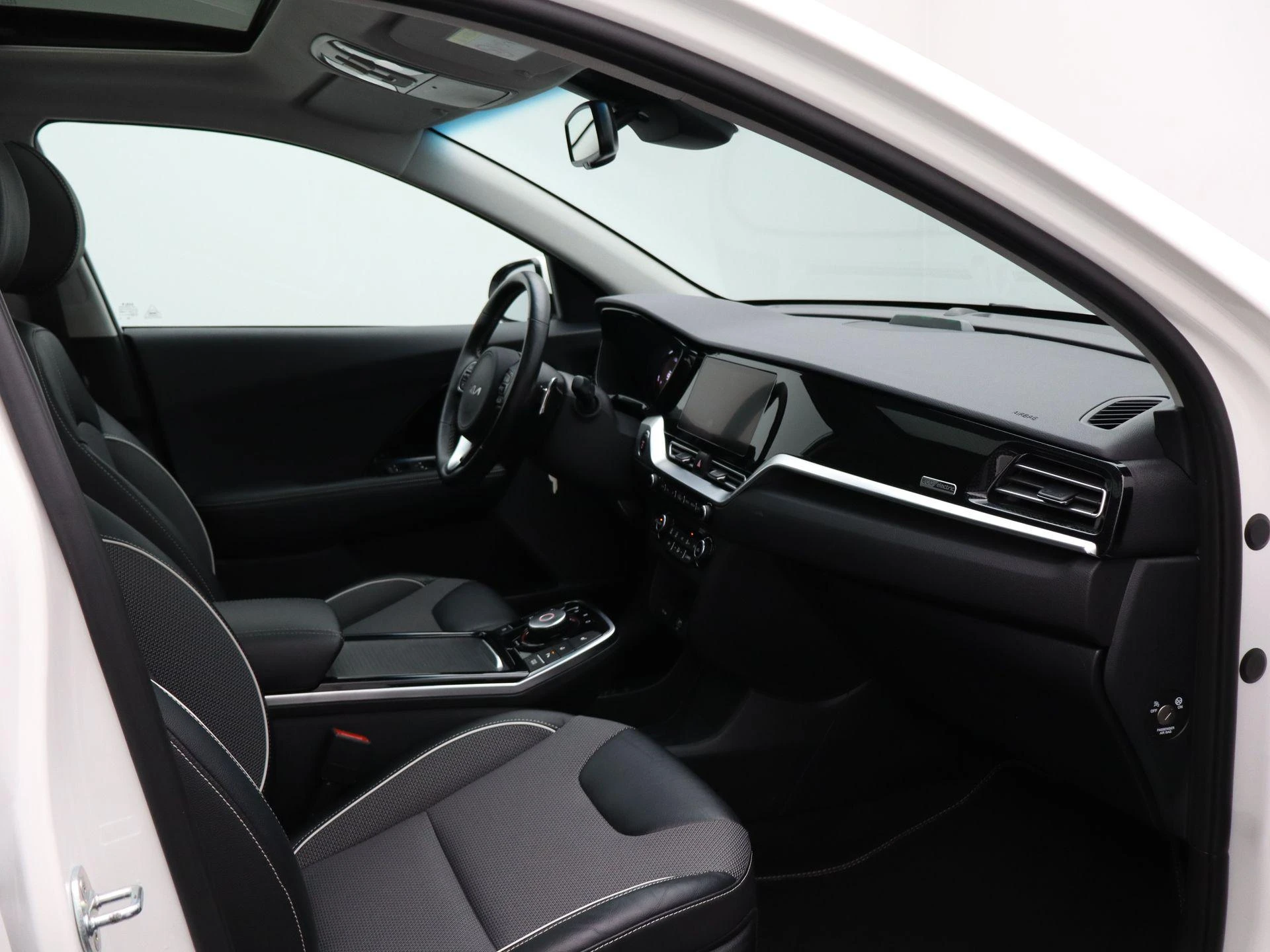 Kia-e-Niro-image-28