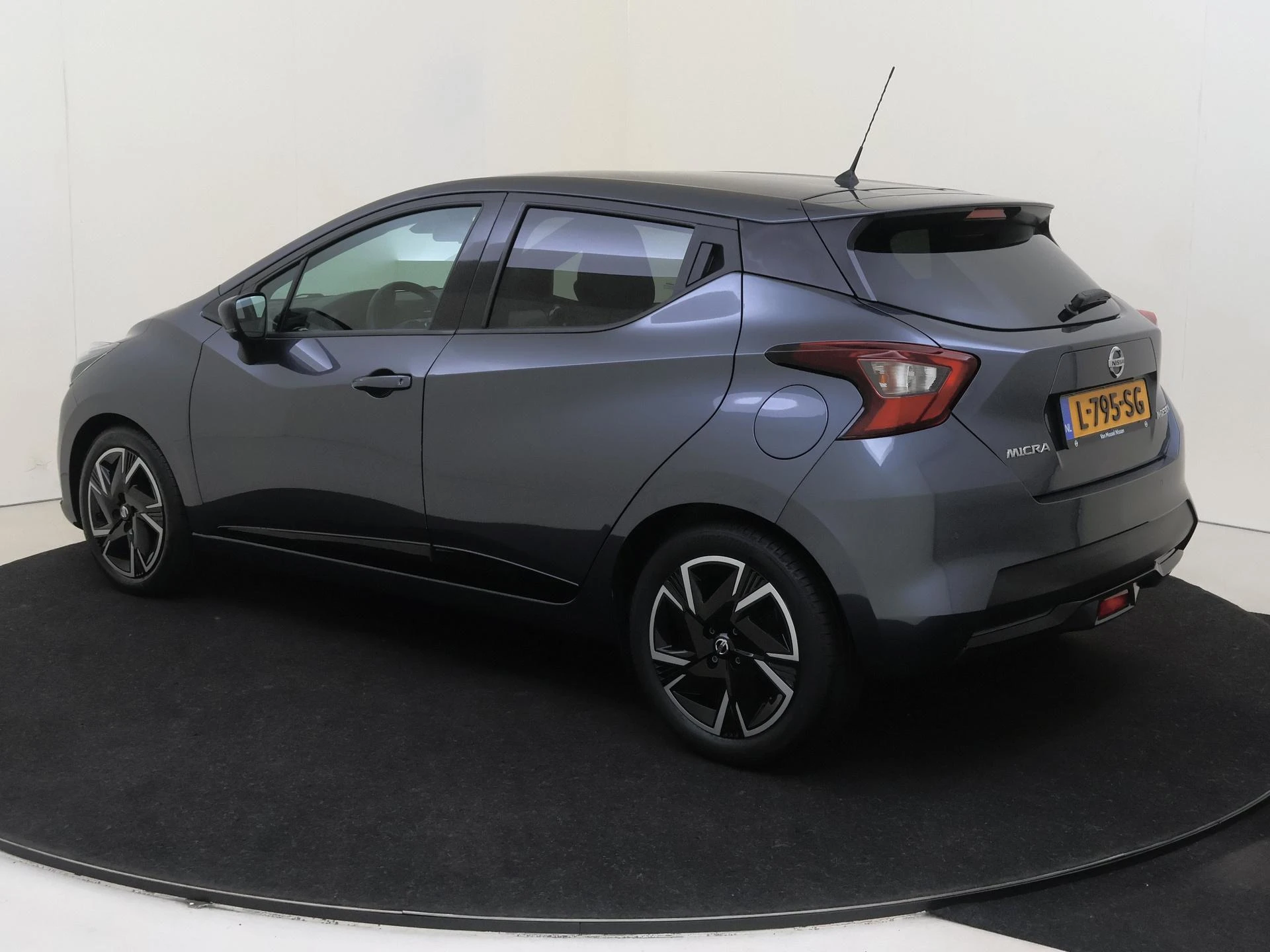 Nissan-Micra-image-2
