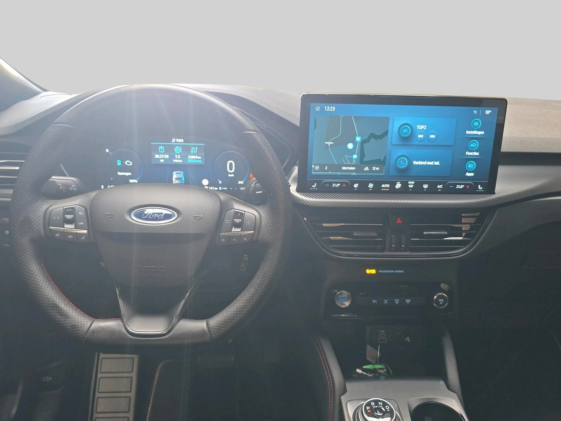 Ford-Kuga-image-12