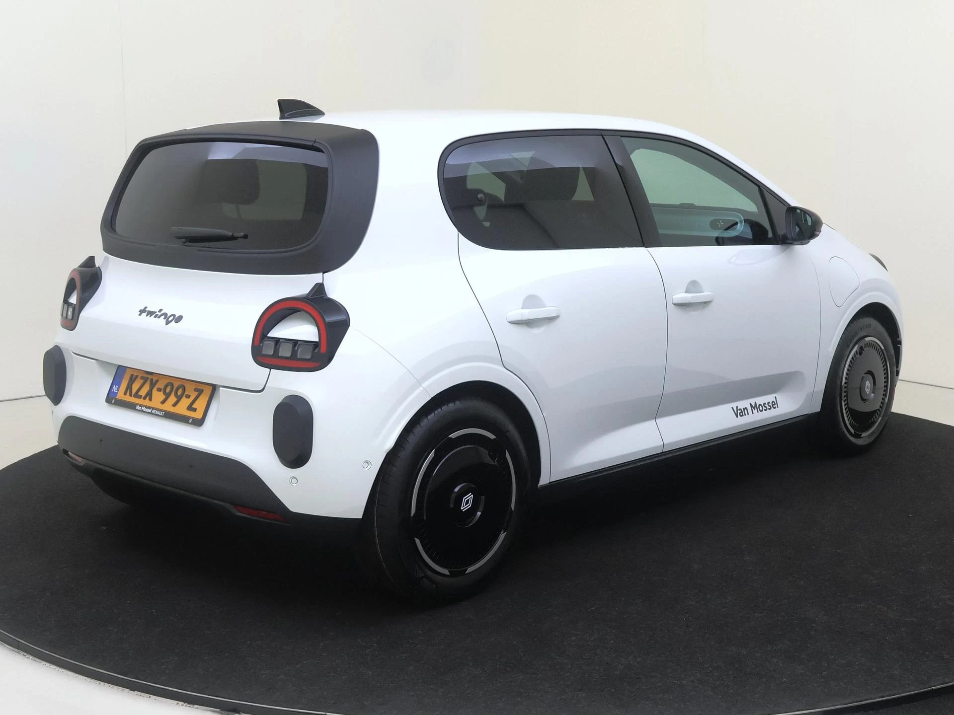 Renault-Twingo-image-3