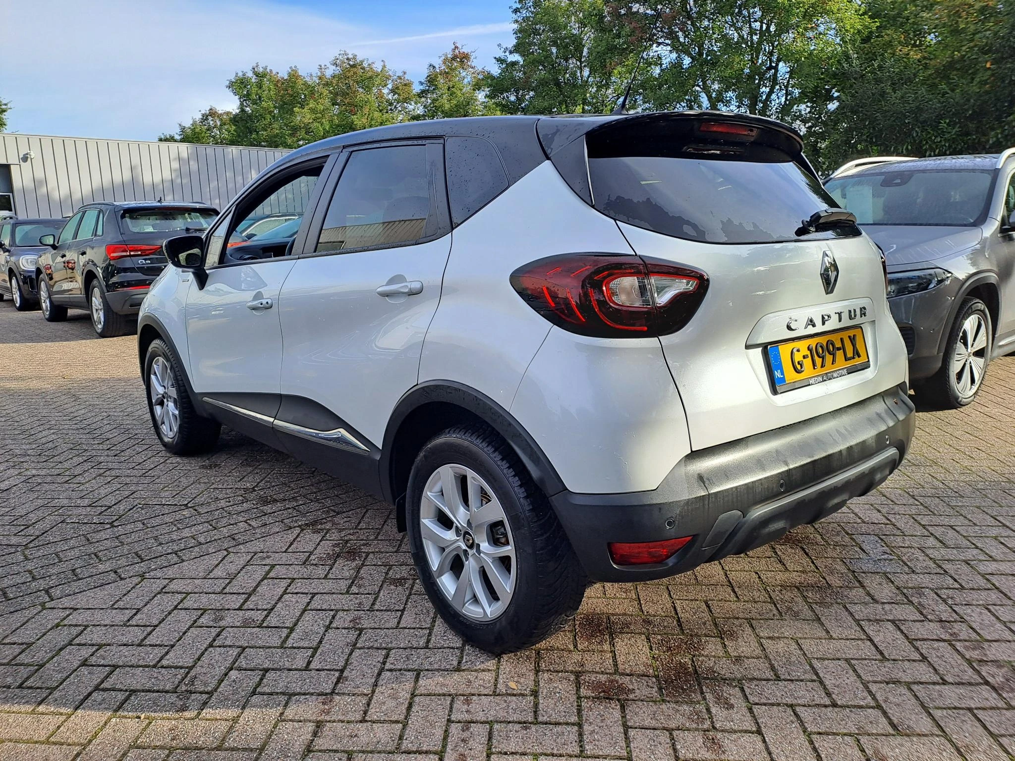 Renault-Captur-image-1