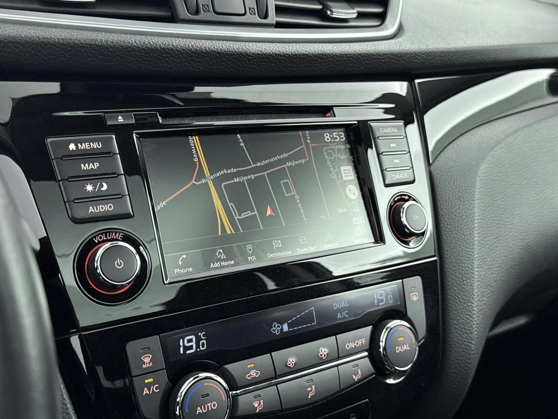 Nissan-QASHQAI-image-14