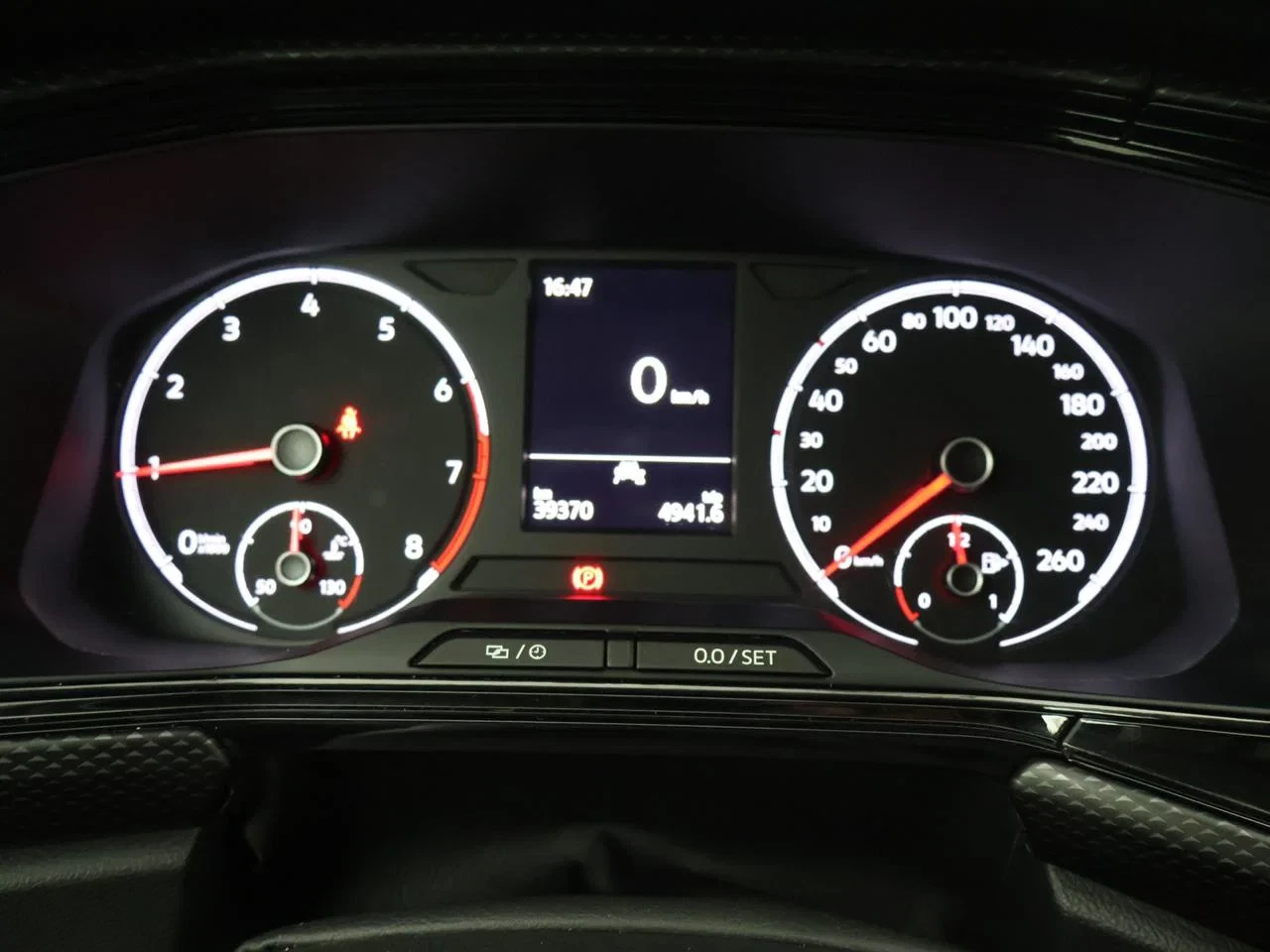 Volkswagen-T-Cross-image-9