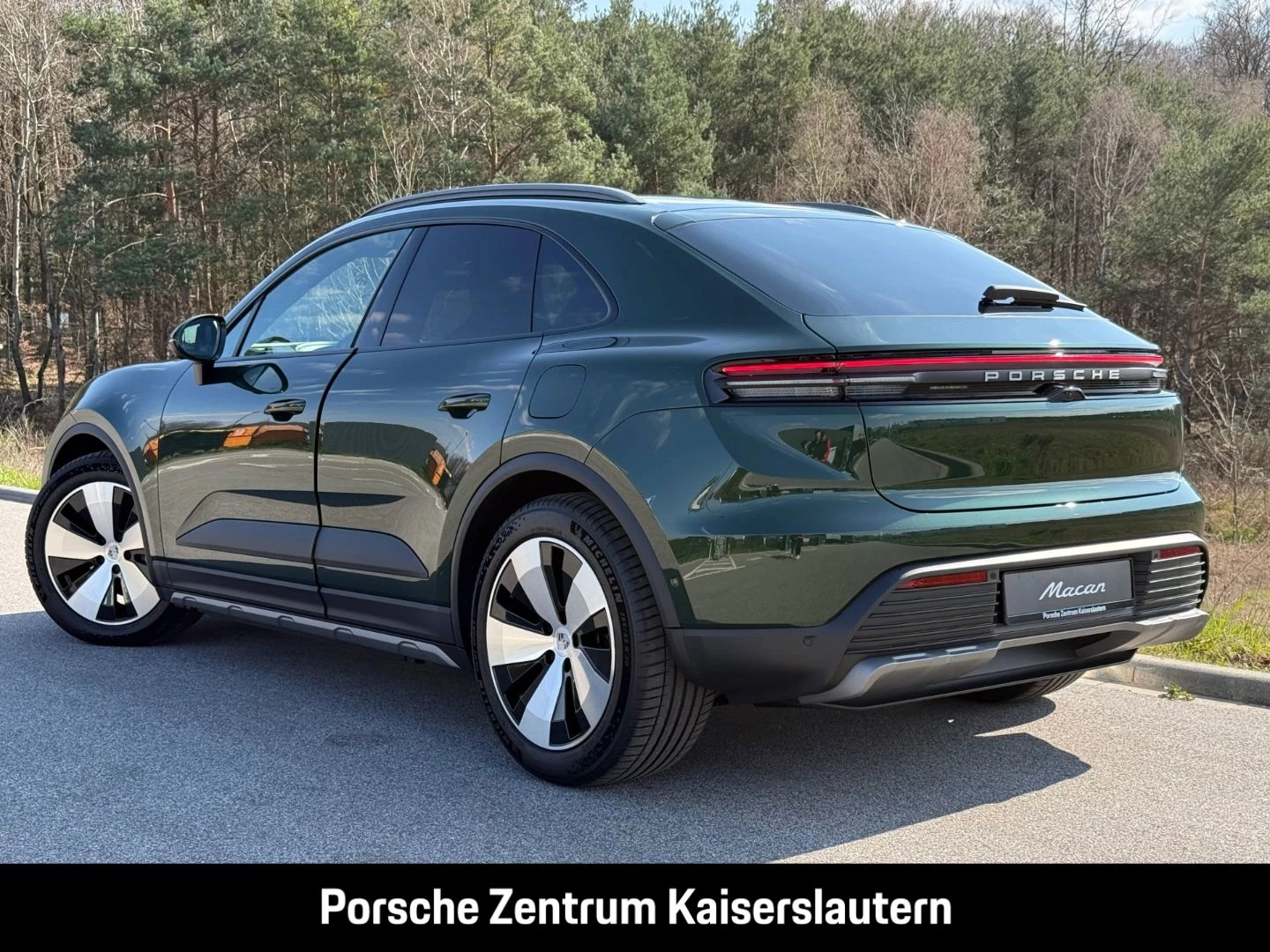 Porsche Macan 4 Surround-View BOSE Luftfederung LED -
