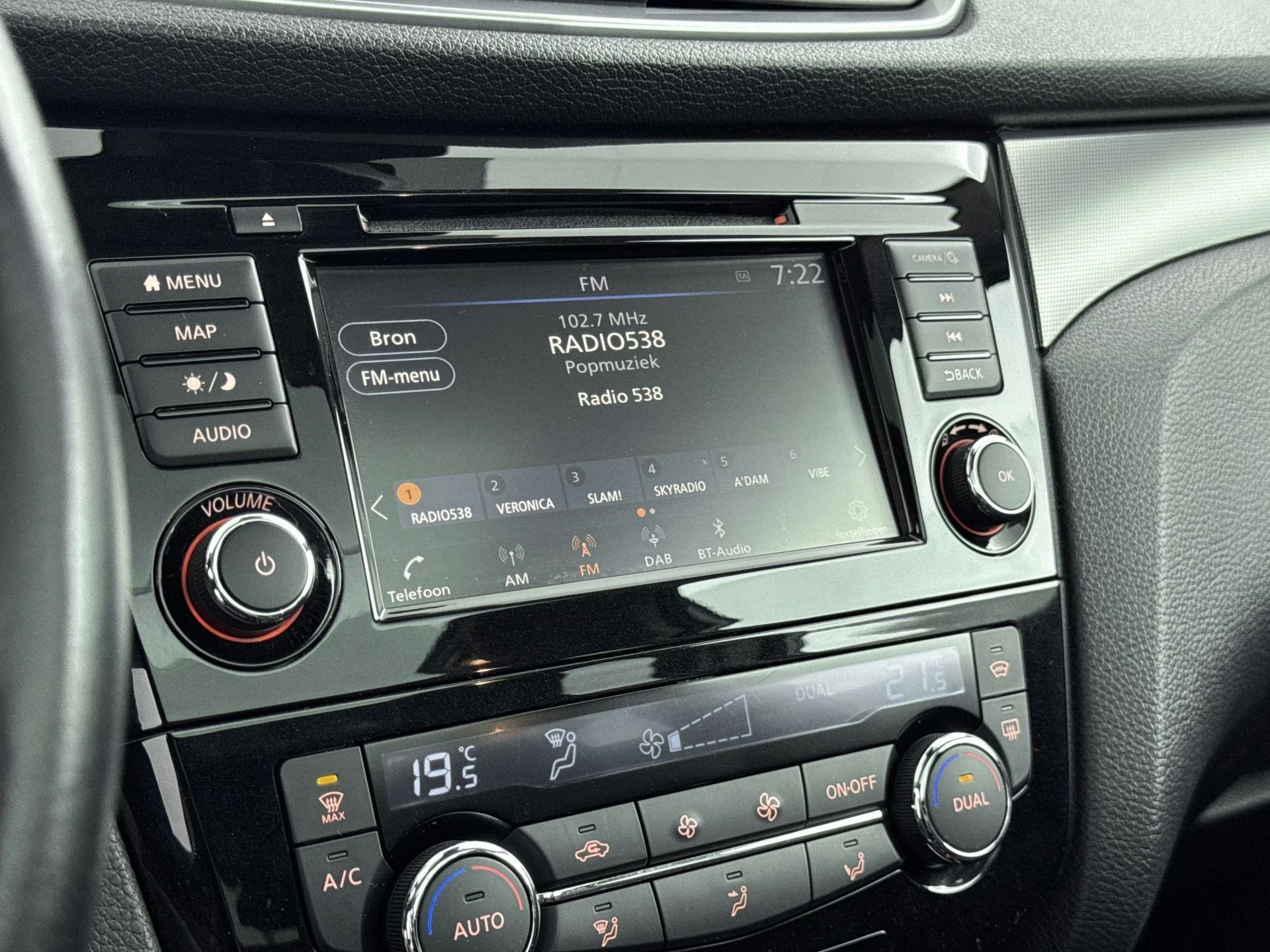 Nissan-QASHQAI-image-6