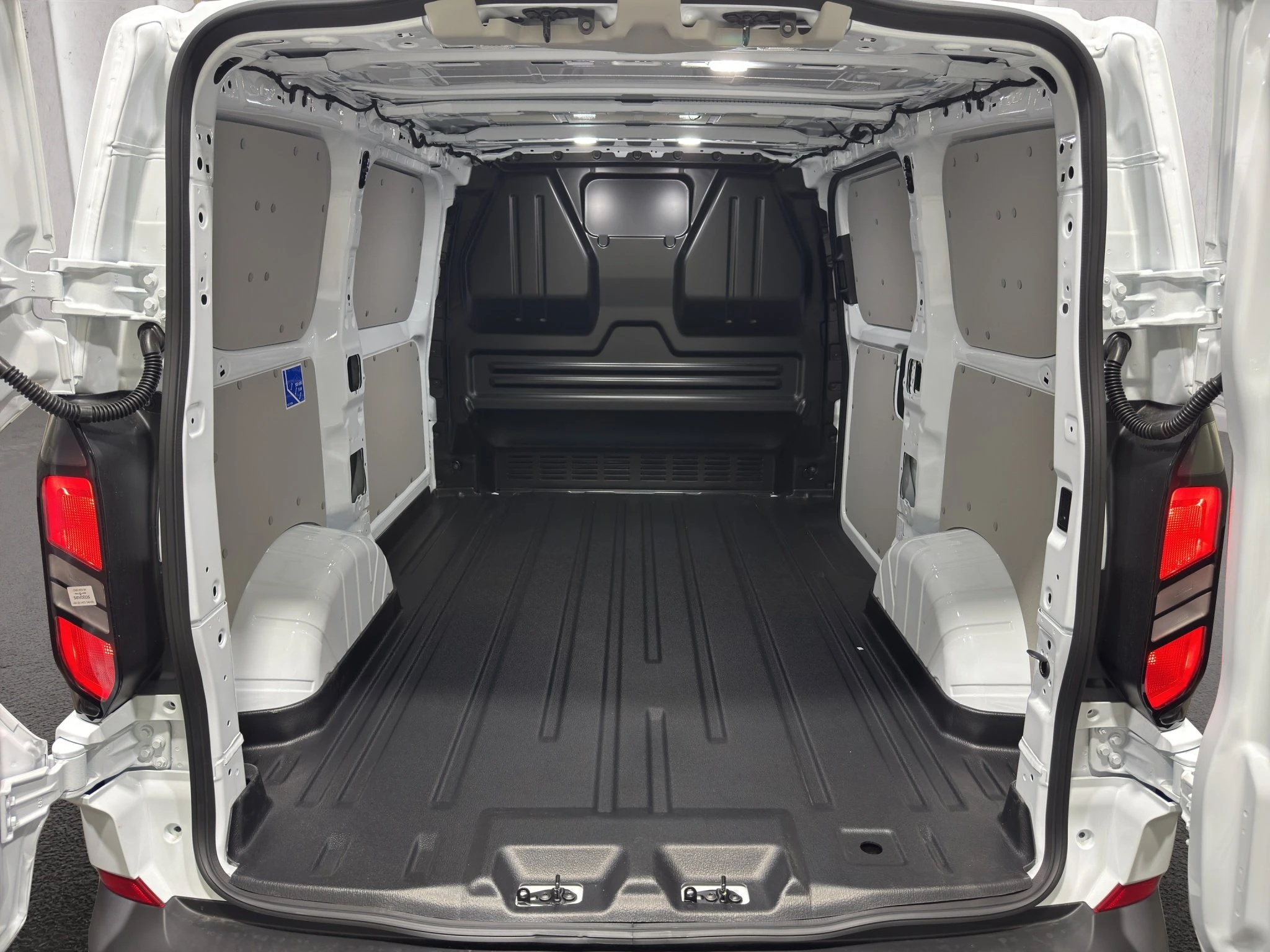 Ford Transit Custom Kastenwagen Trend 320 L1 2.0L EcoBlue. 8-Gang-Automatikgetriebe. FWD
