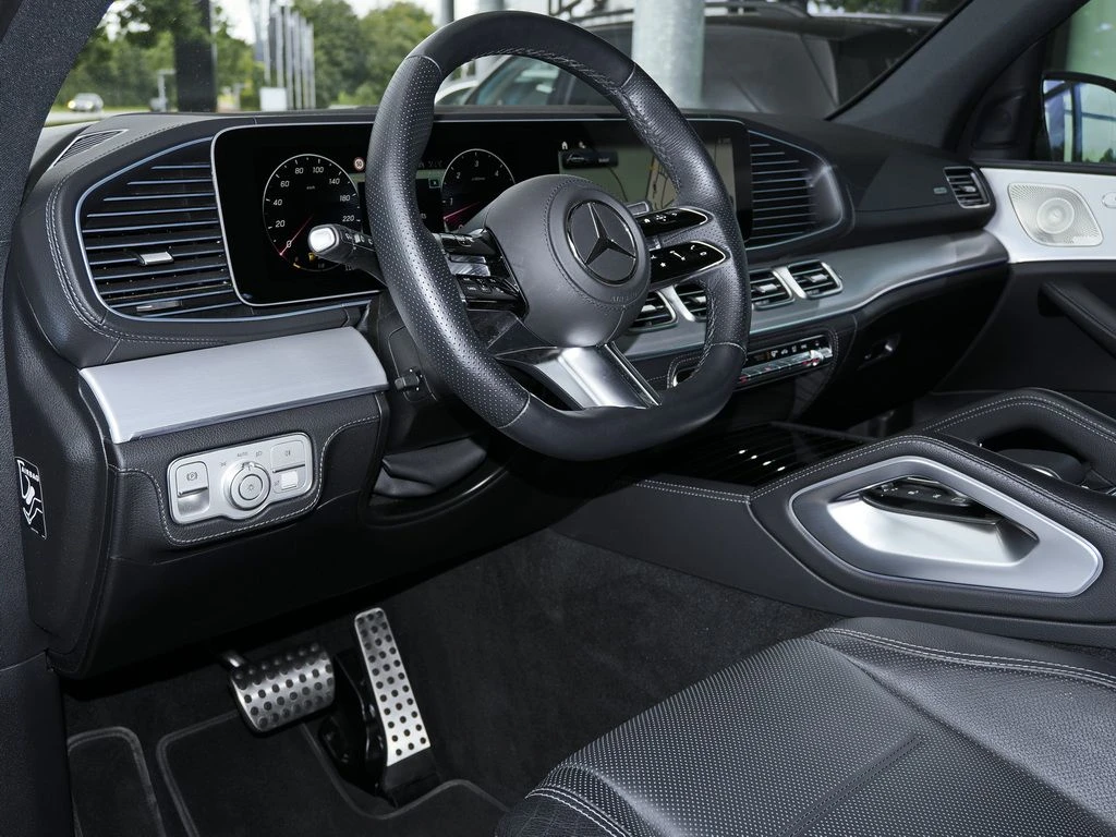 Mercedes-Benz-GLE 450 d-image-9