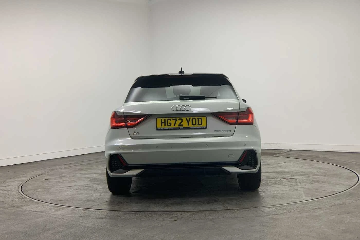 Audi-A1 Sportback-image-10