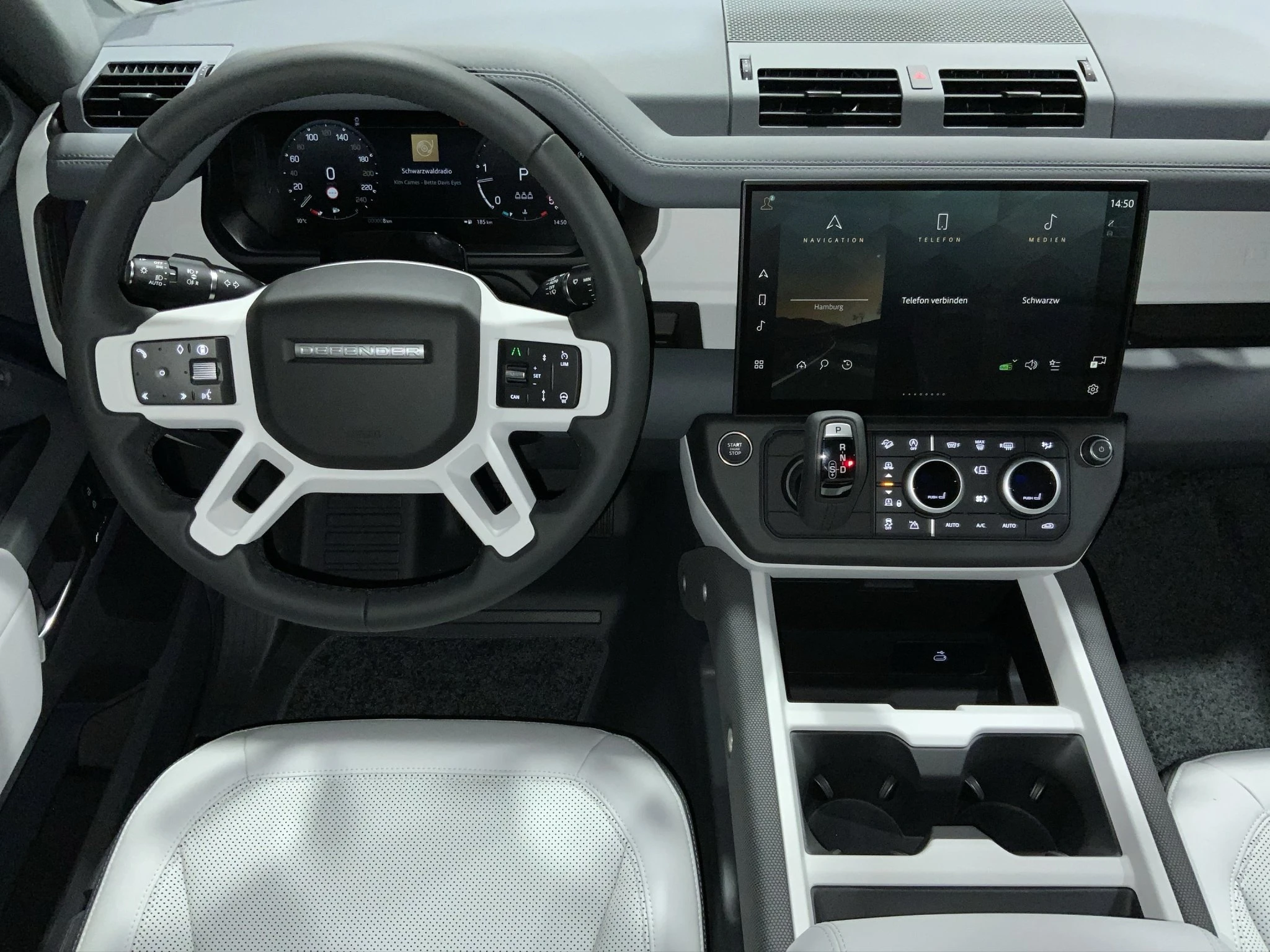 Land Rover-Defender-image-8