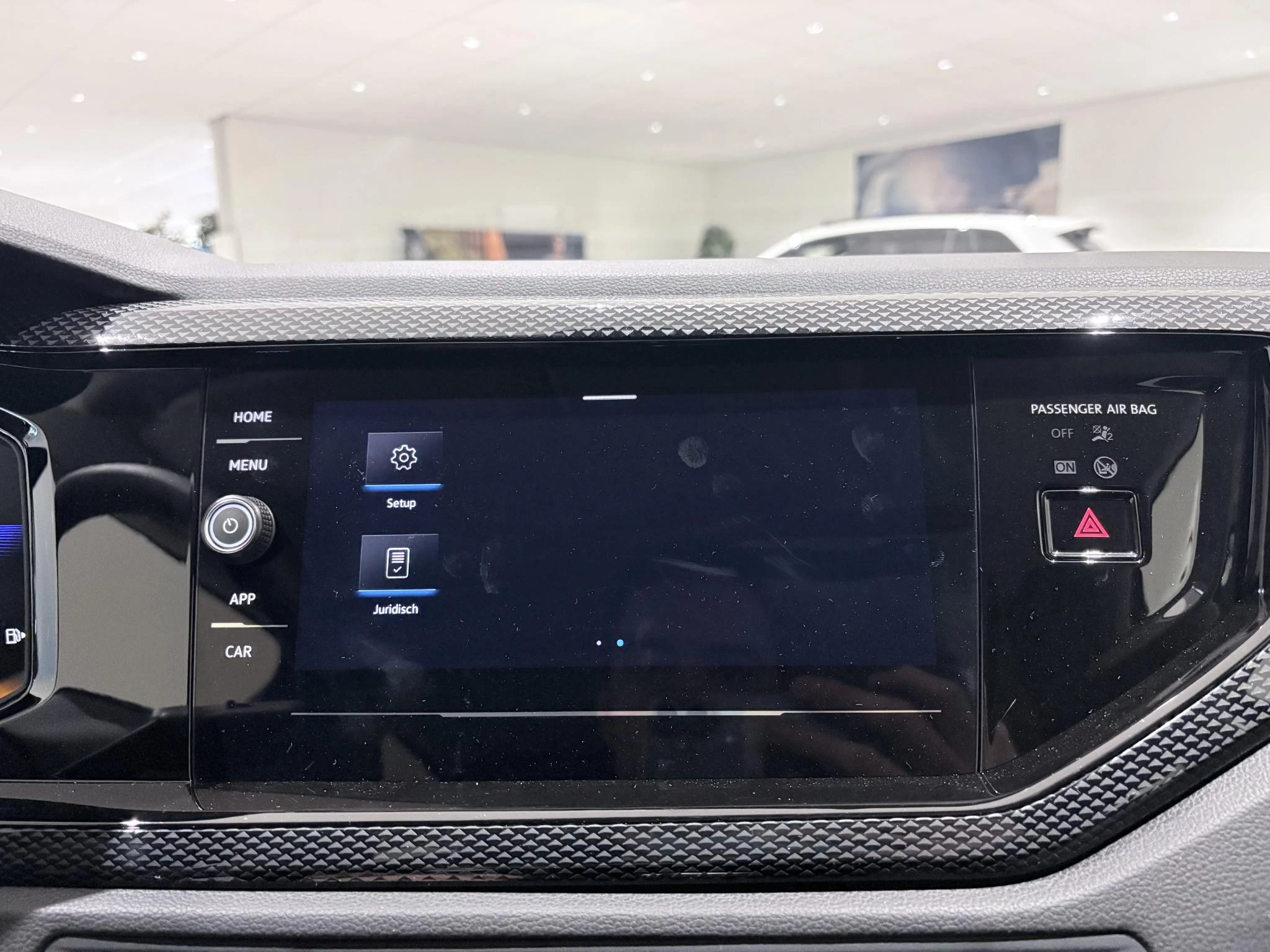 Volkswagen-Polo-image-19