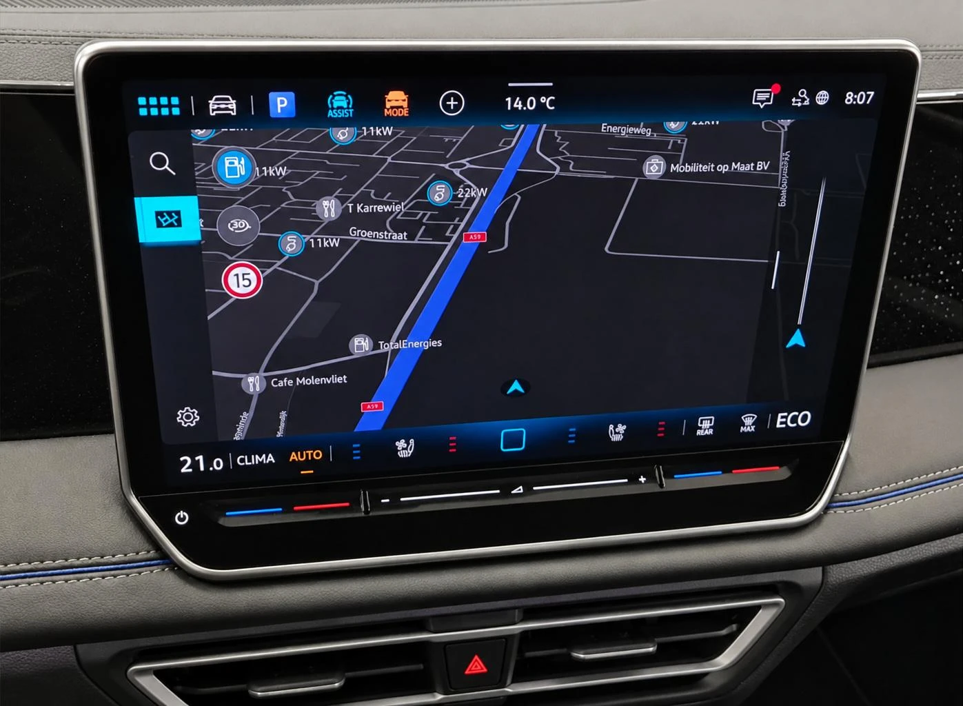Volkswagen-Tiguan-image-9