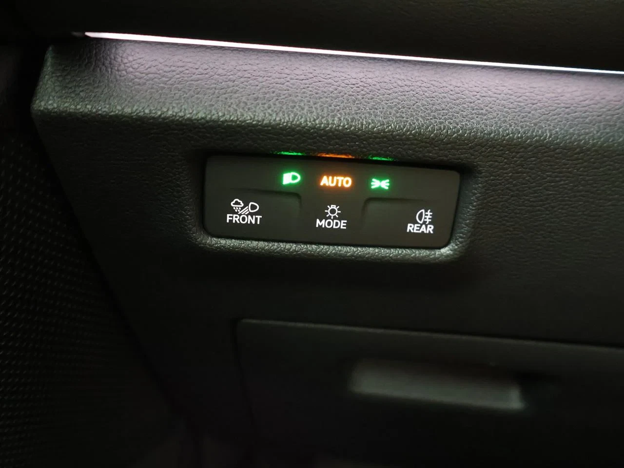 Volkswagen Tayron VW Tayron 1.5eTSI mHEV 150PK *AUTOMAAT*360°CAMERA*7 ZITPLAATSEN*ACC*PDC*NAVI*APP-CONNECT*LED*...*