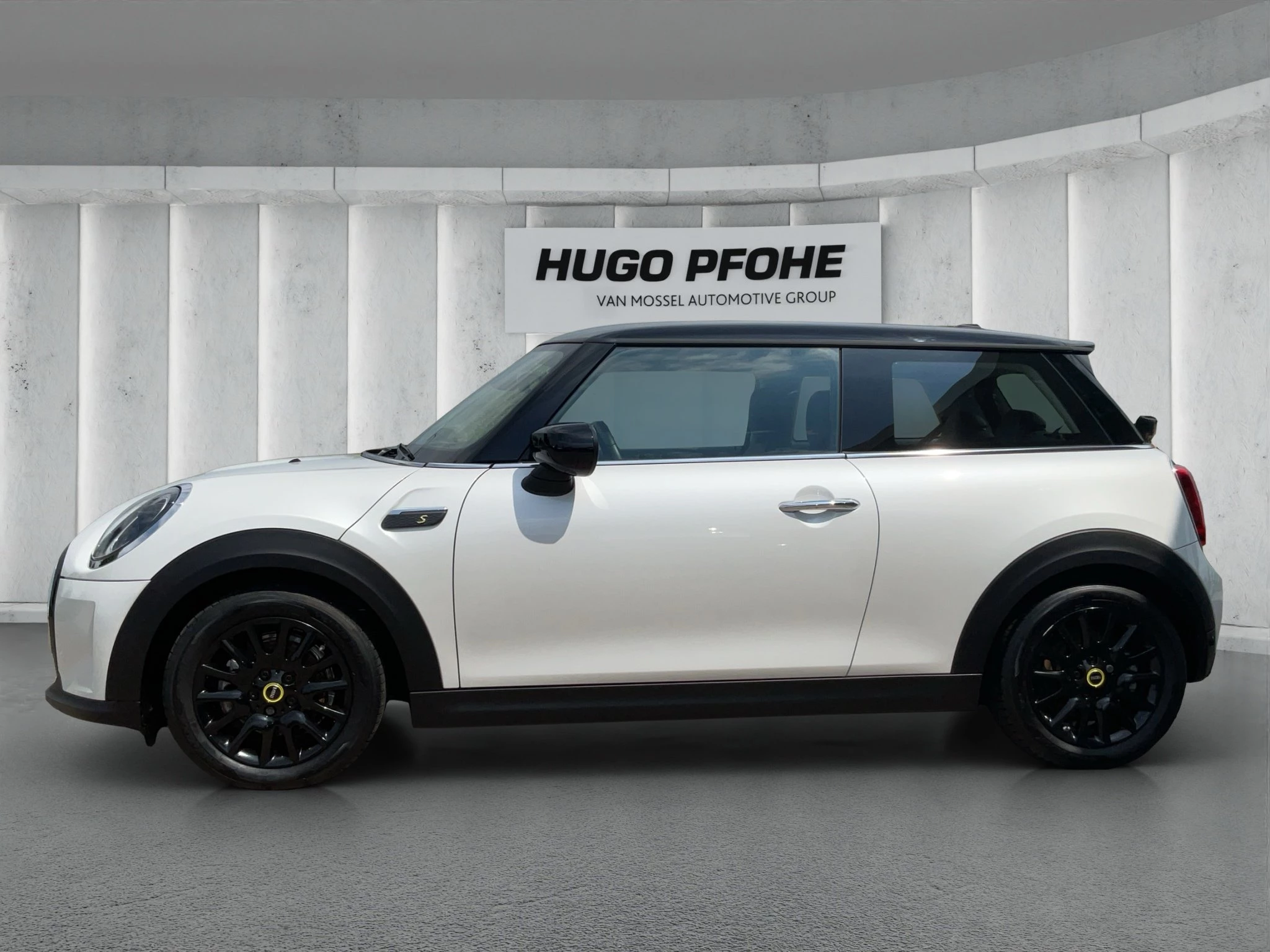 MINI Electric COOPER SE Classic Trim