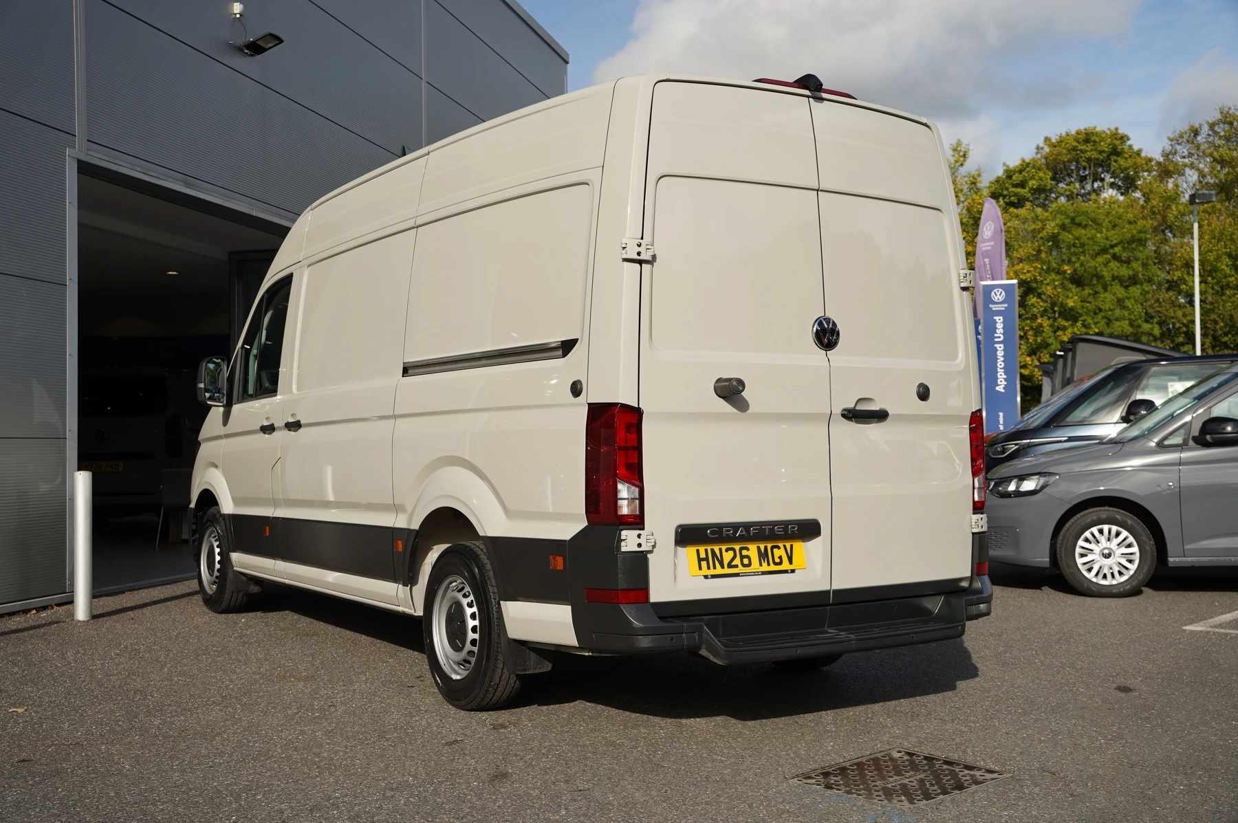 Volkswagen-Crafter-image-2