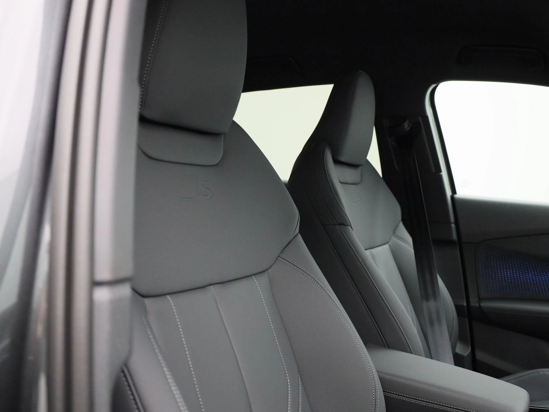 Audi-Q3-image-49