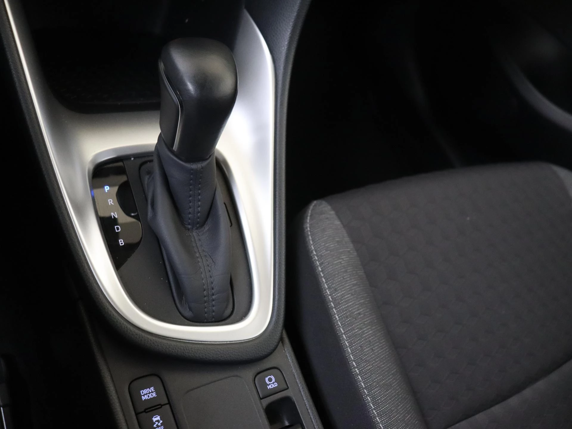 Toyota-Yaris-image-14