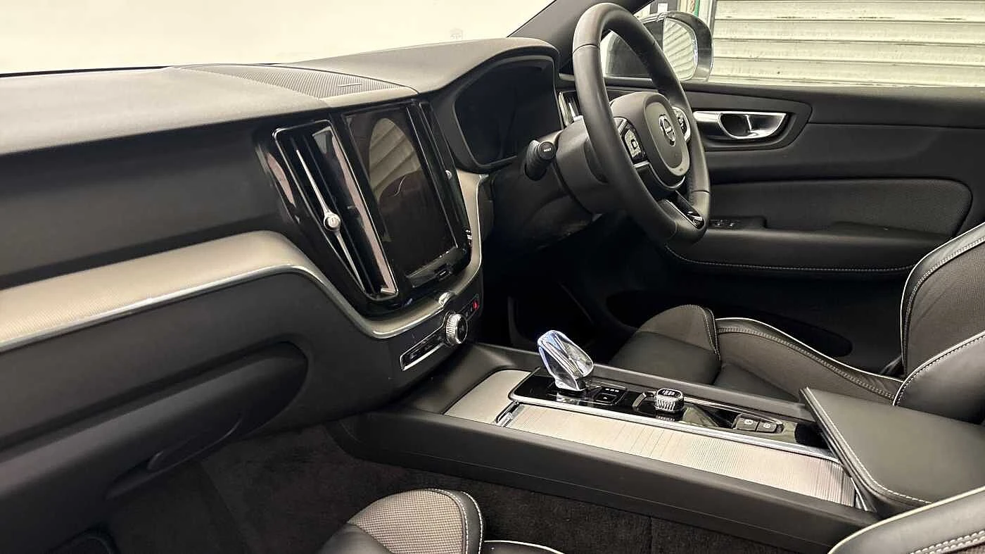 Volvo-XC60-image-6