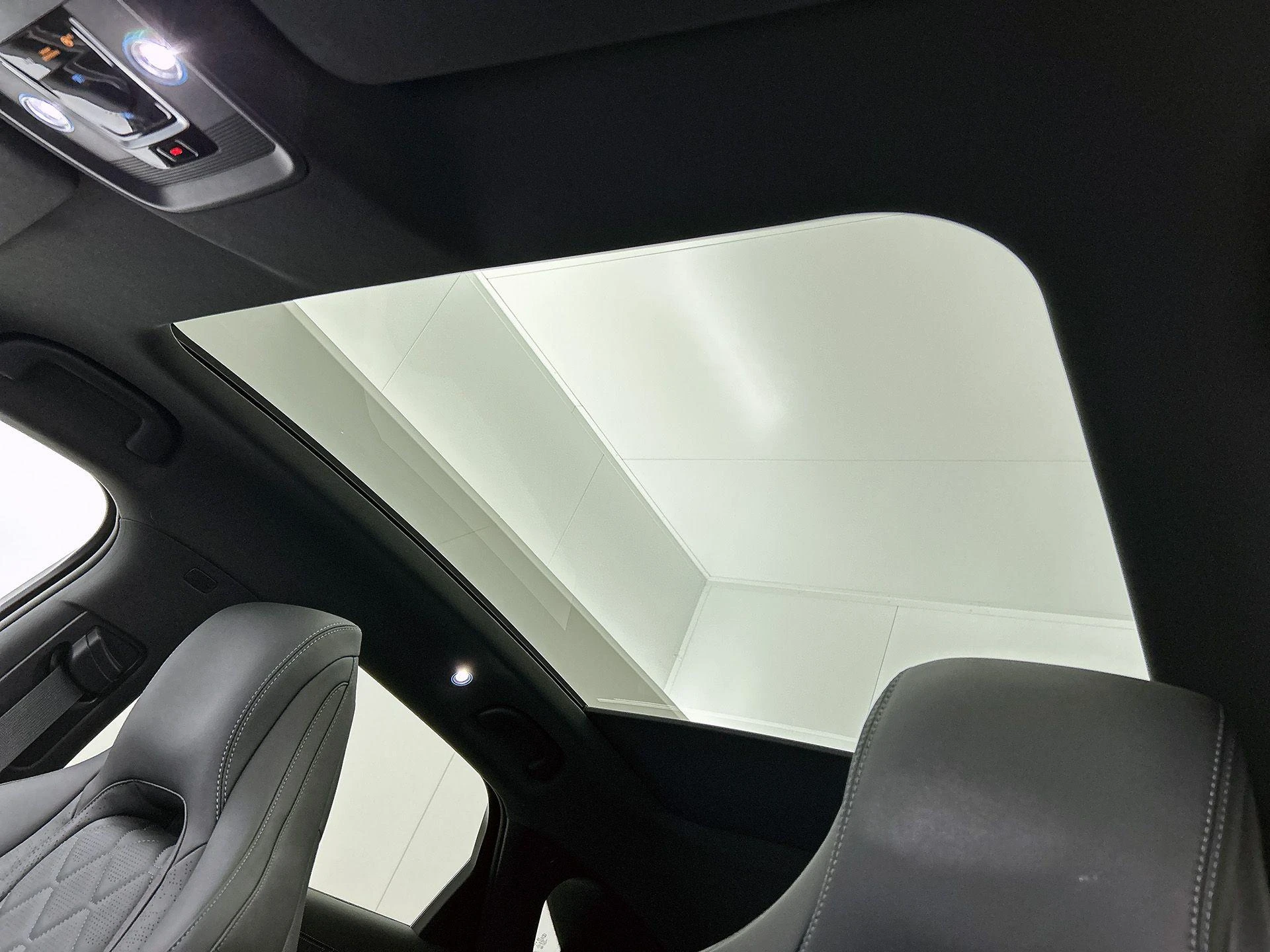 BYD-SEALION-image-30