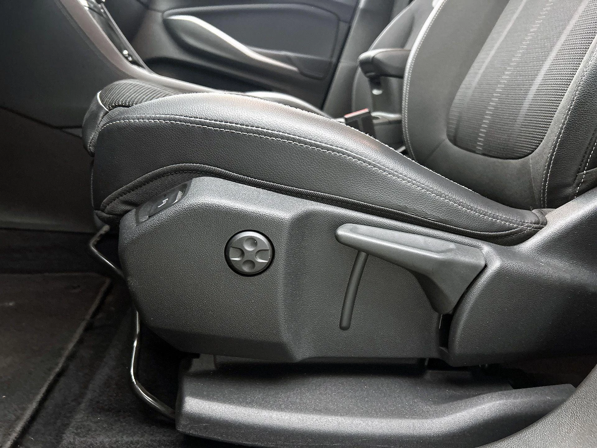 Opel Grandland 1.6 Turbo Plug-In Hybrid Level 4