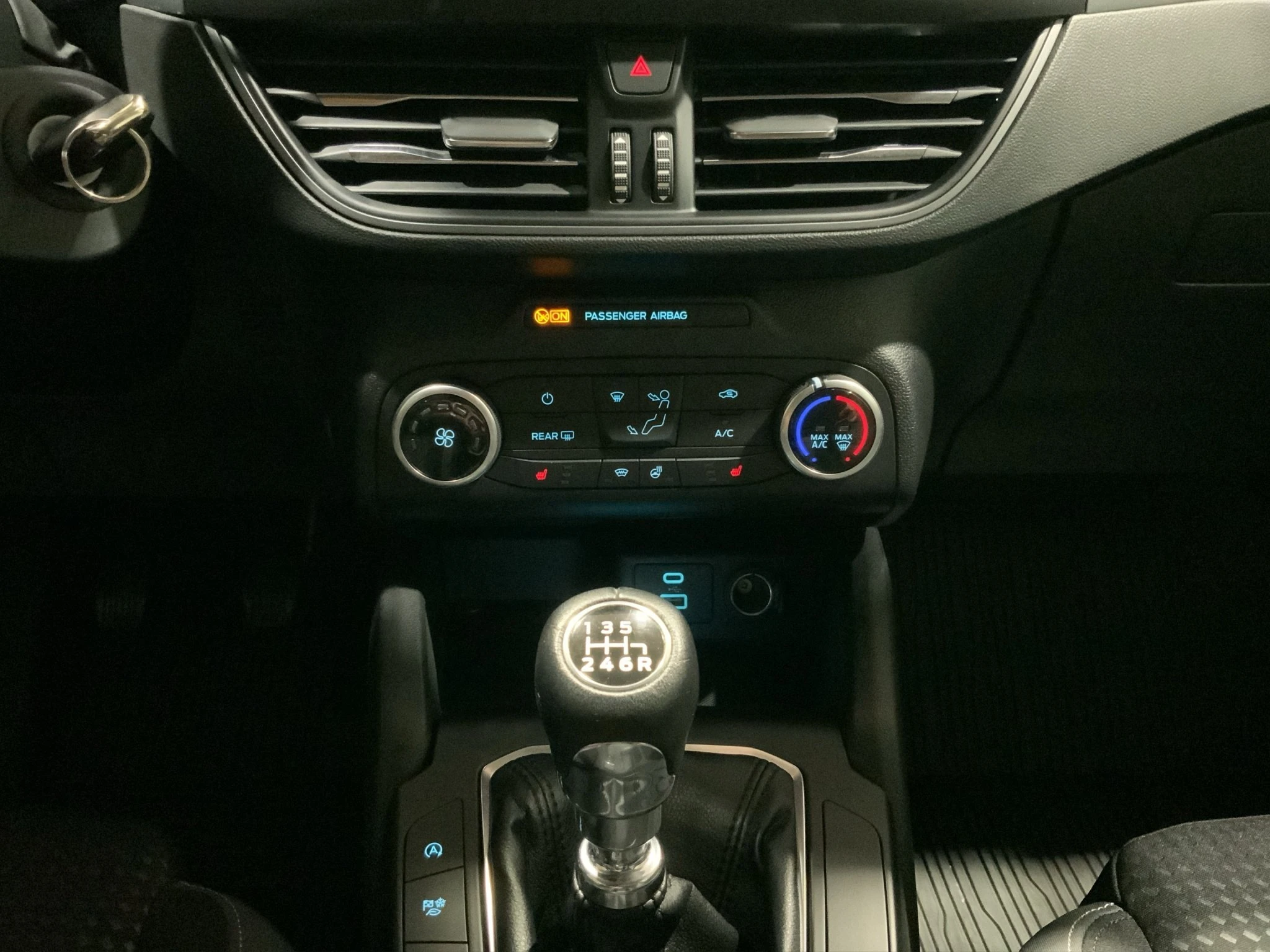 Ford-Focus-image-13