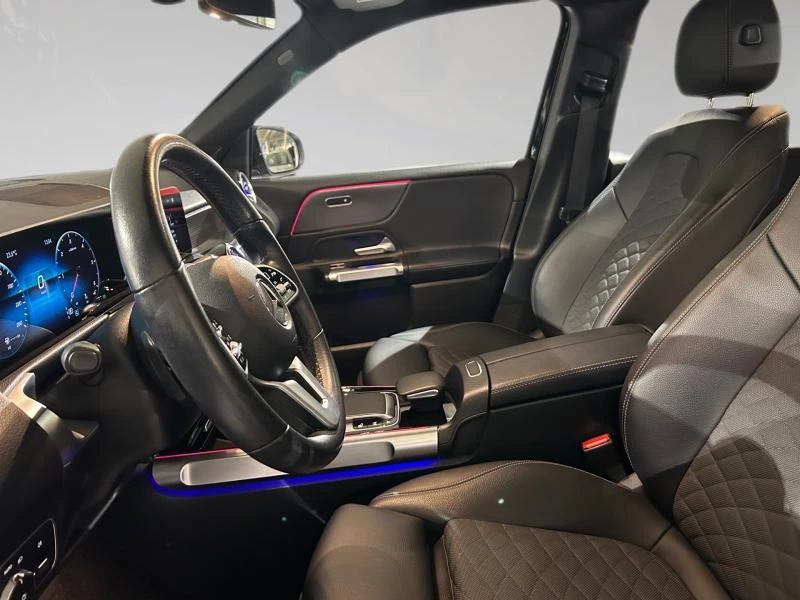 Mercedes-Benz-GLB-image-3