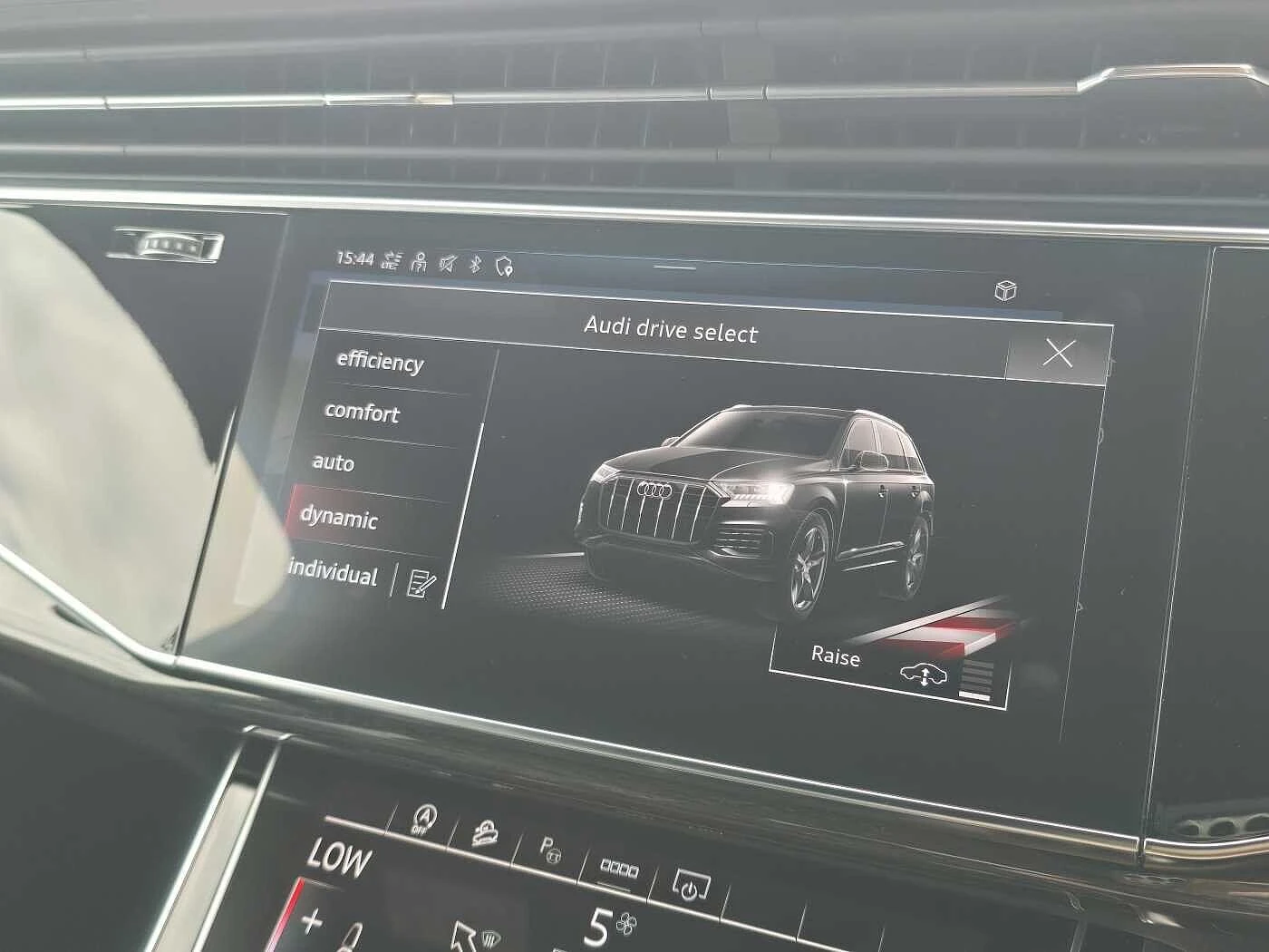 Audi-Q7-image-21