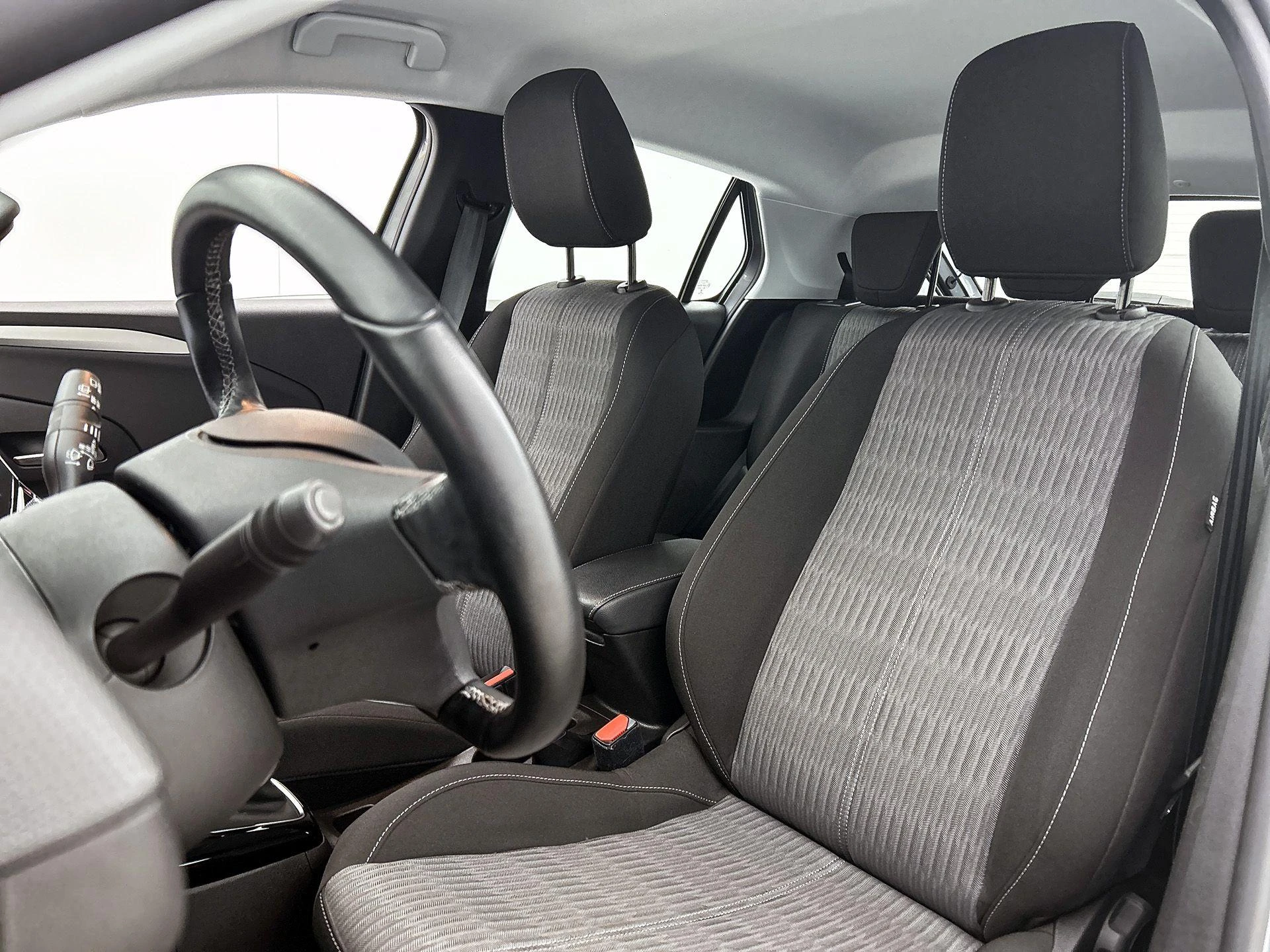 Opel-Corsa-image-8