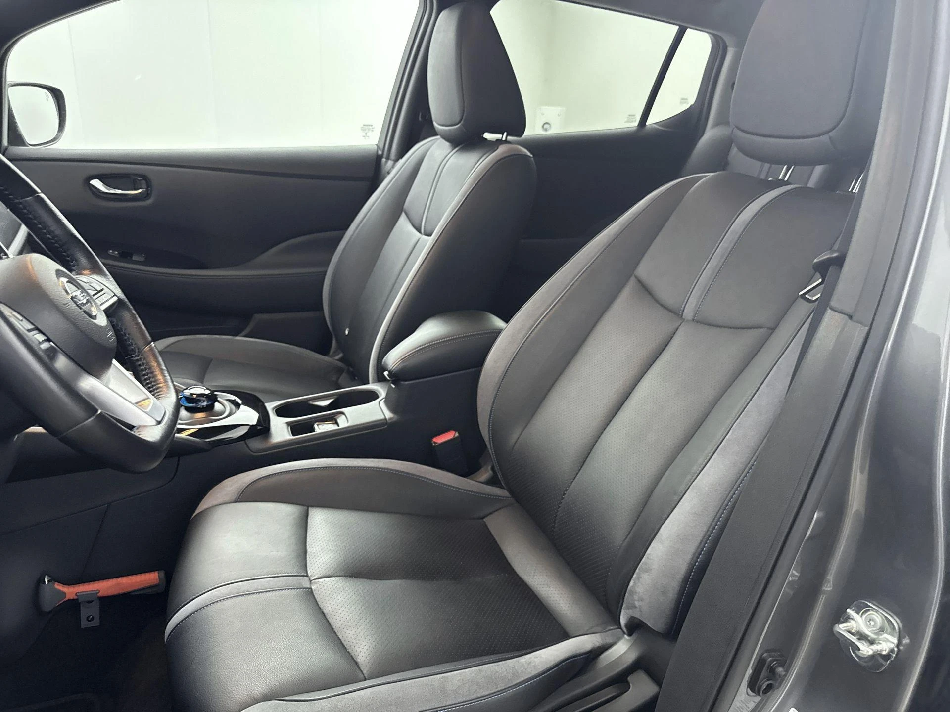 Nissan-Leaf-image-8