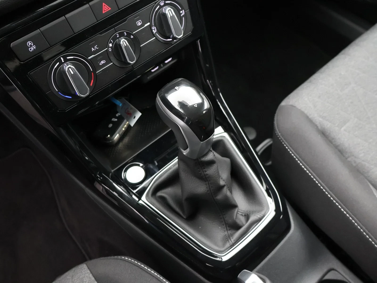 Volkswagen T-Cross T-Cross Life United 1.0 TSI 85 kW (116 pk) 7 versnellingen DSG / Demo