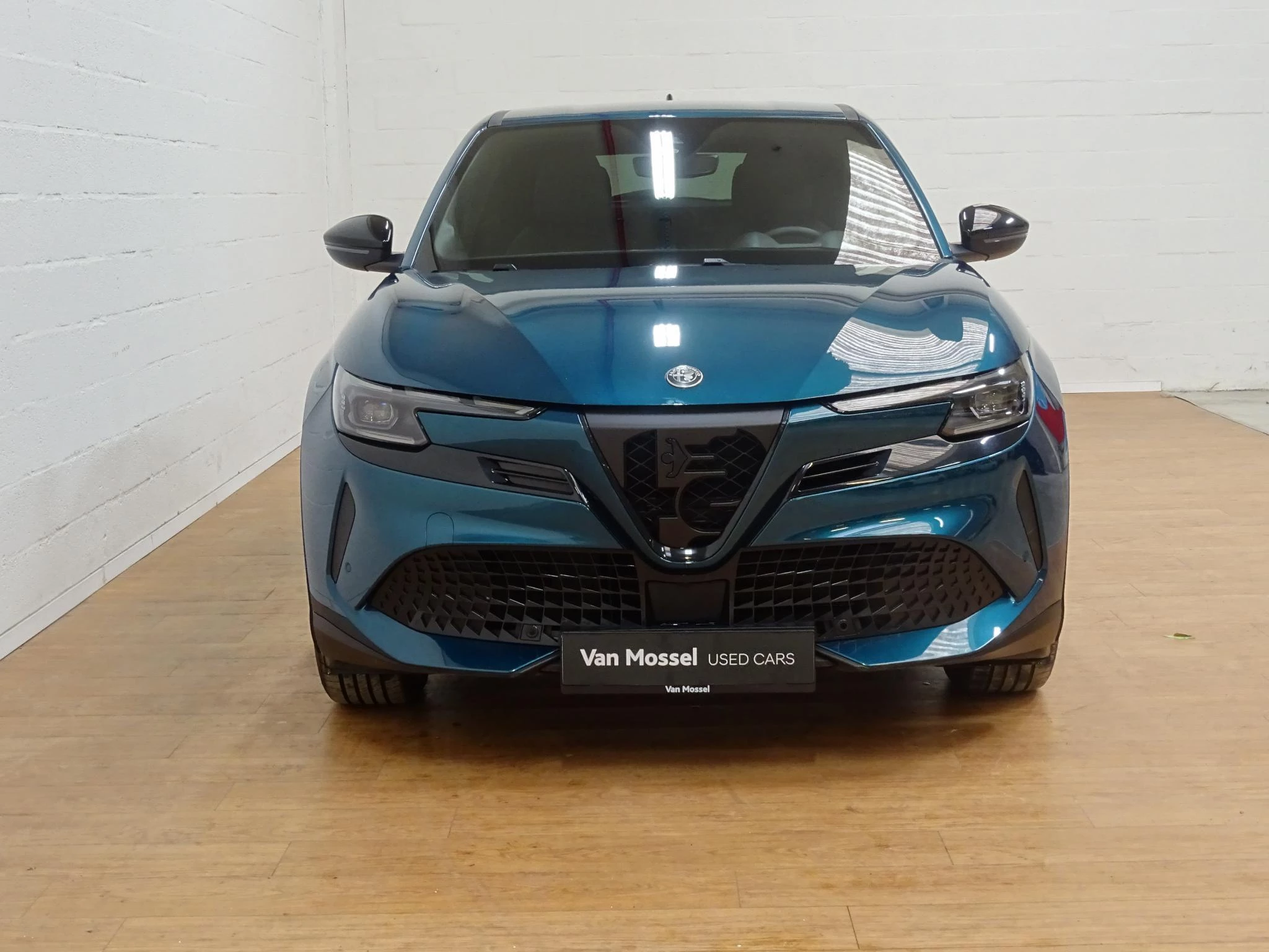 Alfa Romeo Junior 1.2 Hybrid 145 eDCT6 Ibrida Speciale