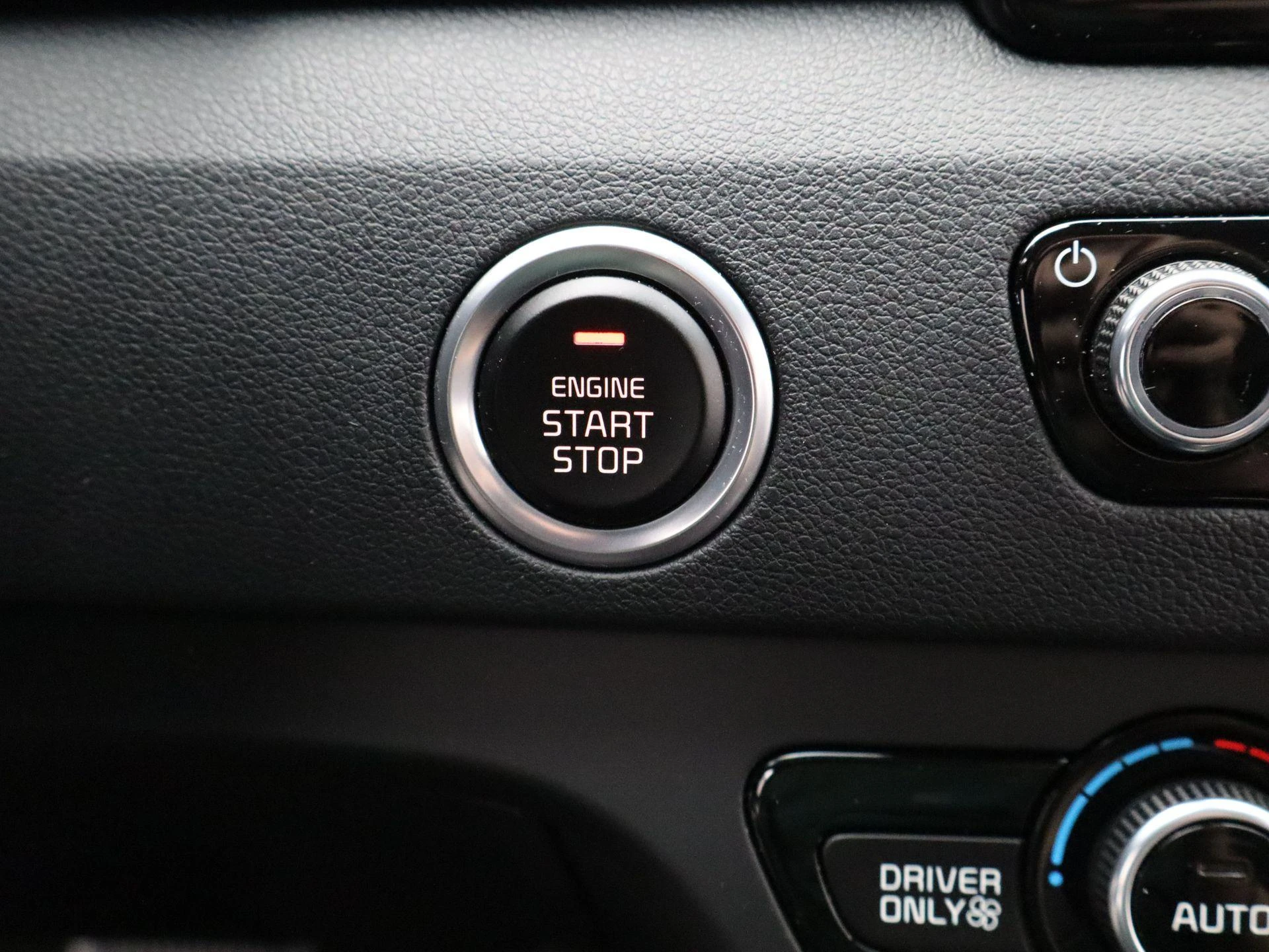 Kia-Niro-image-10