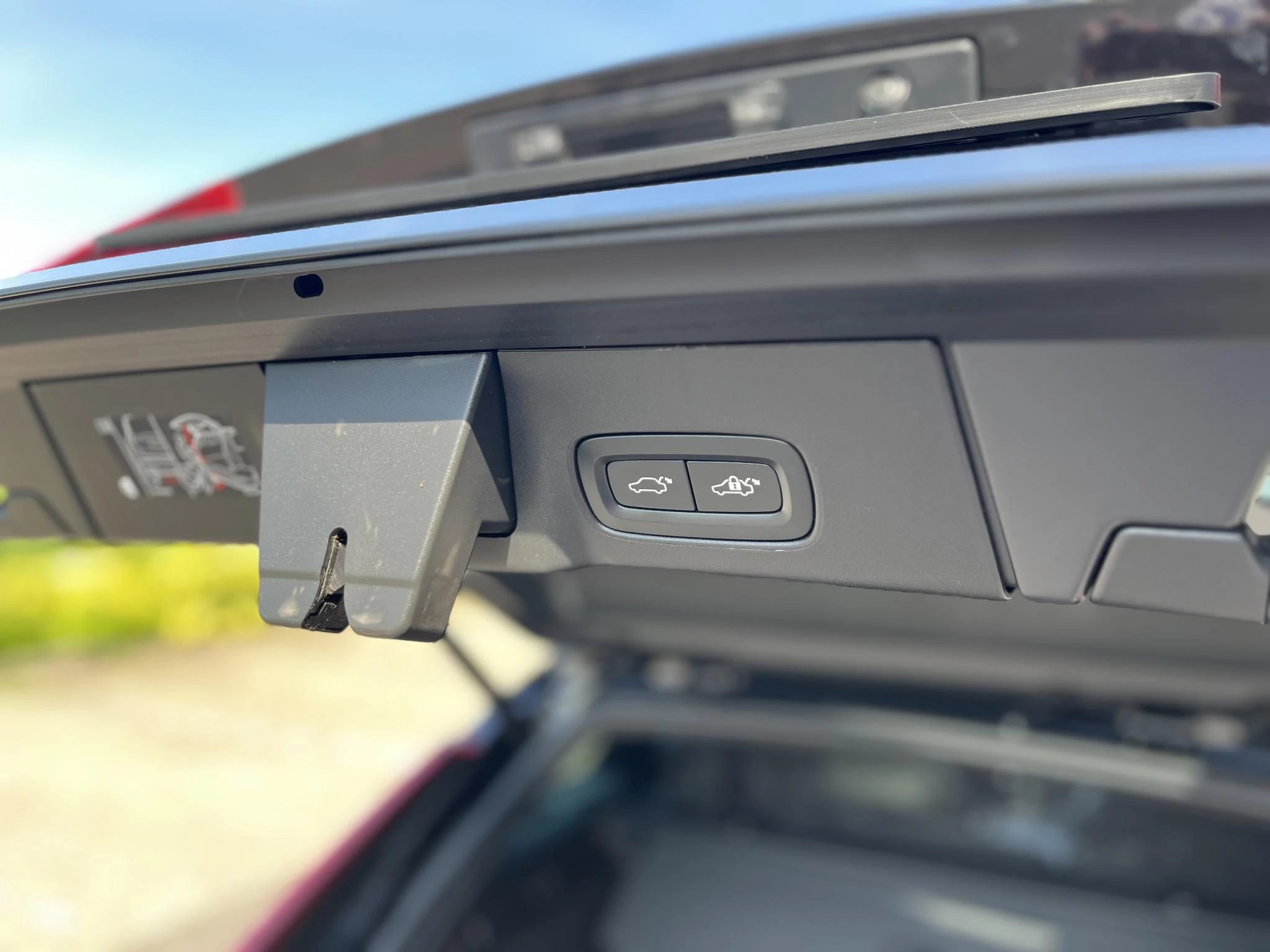 Volvo-V90-image-14