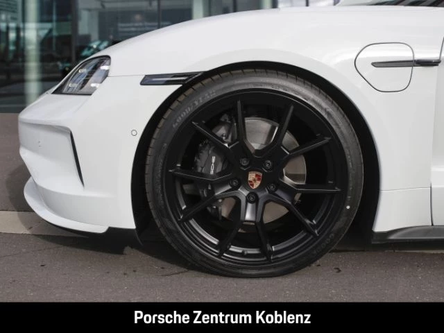 Porsche Taycan 4 Black Edition black edition