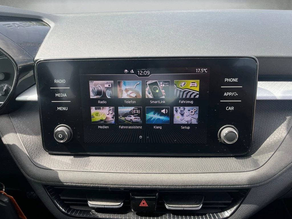 Škoda Fabia 1.0 TSI Tour *LED*