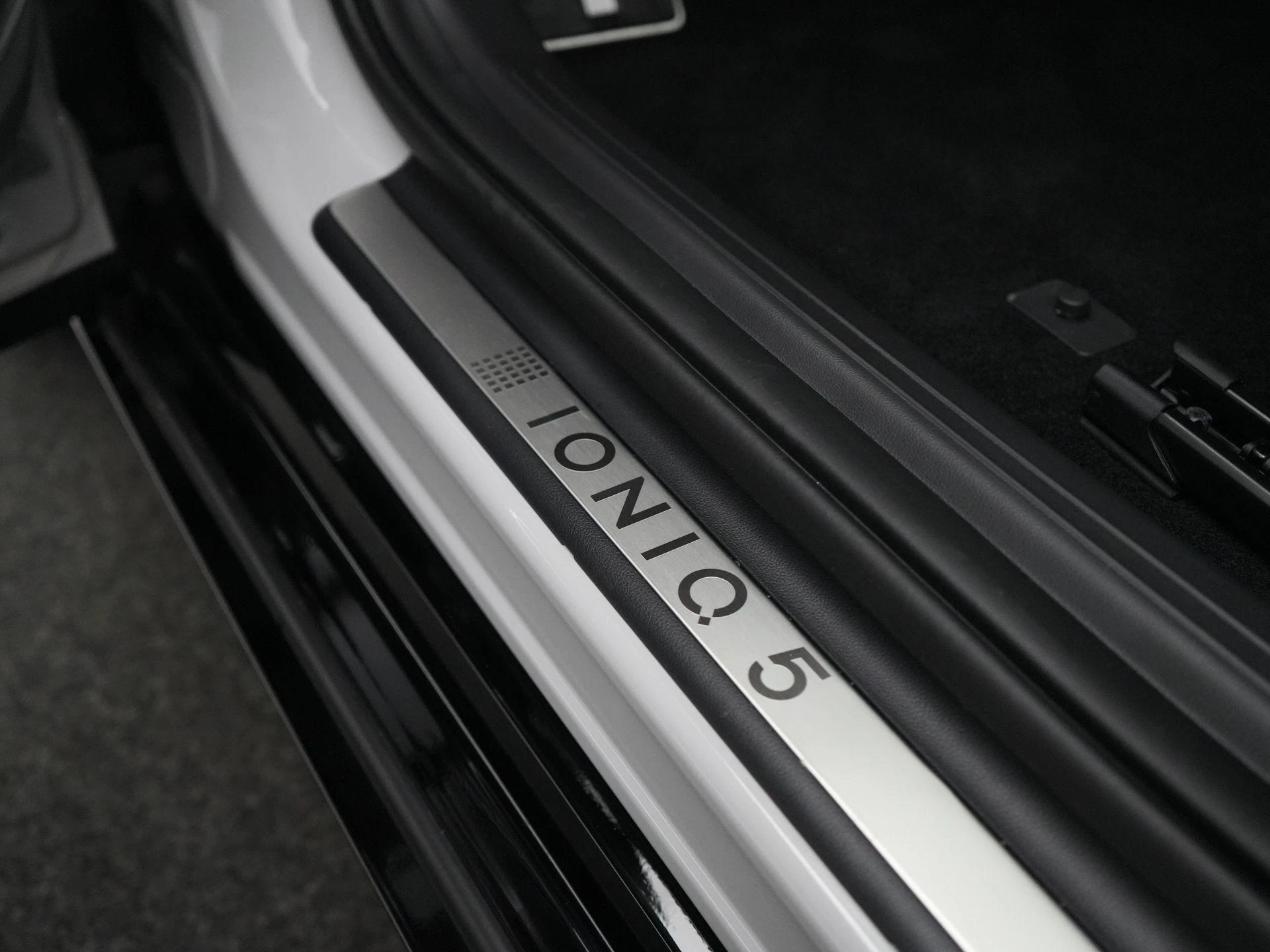 Hyundai-IONIQ 5-image-33