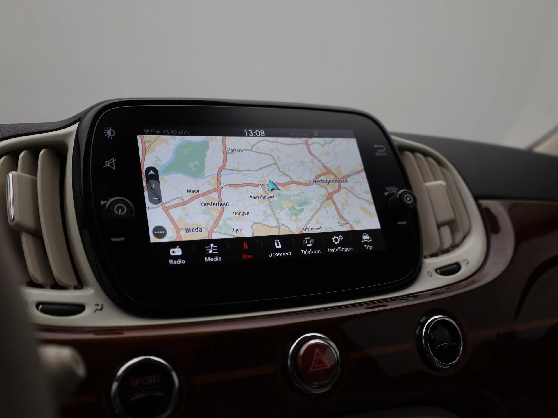 Fiat-500C-image-19