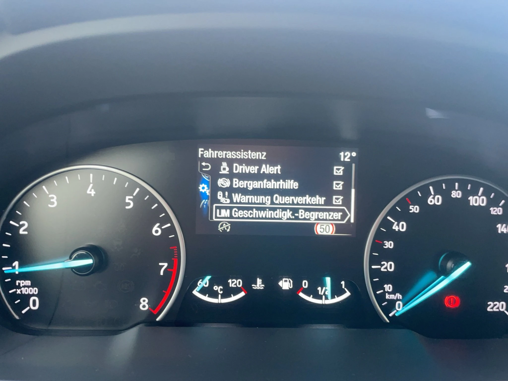 Ford-EcoSport-image-19