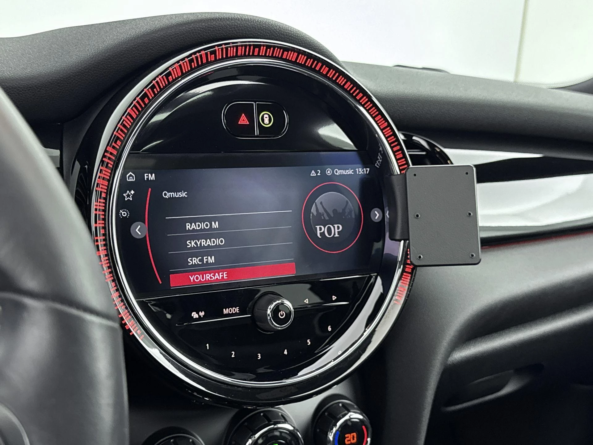MINI-Cooper S-image-6