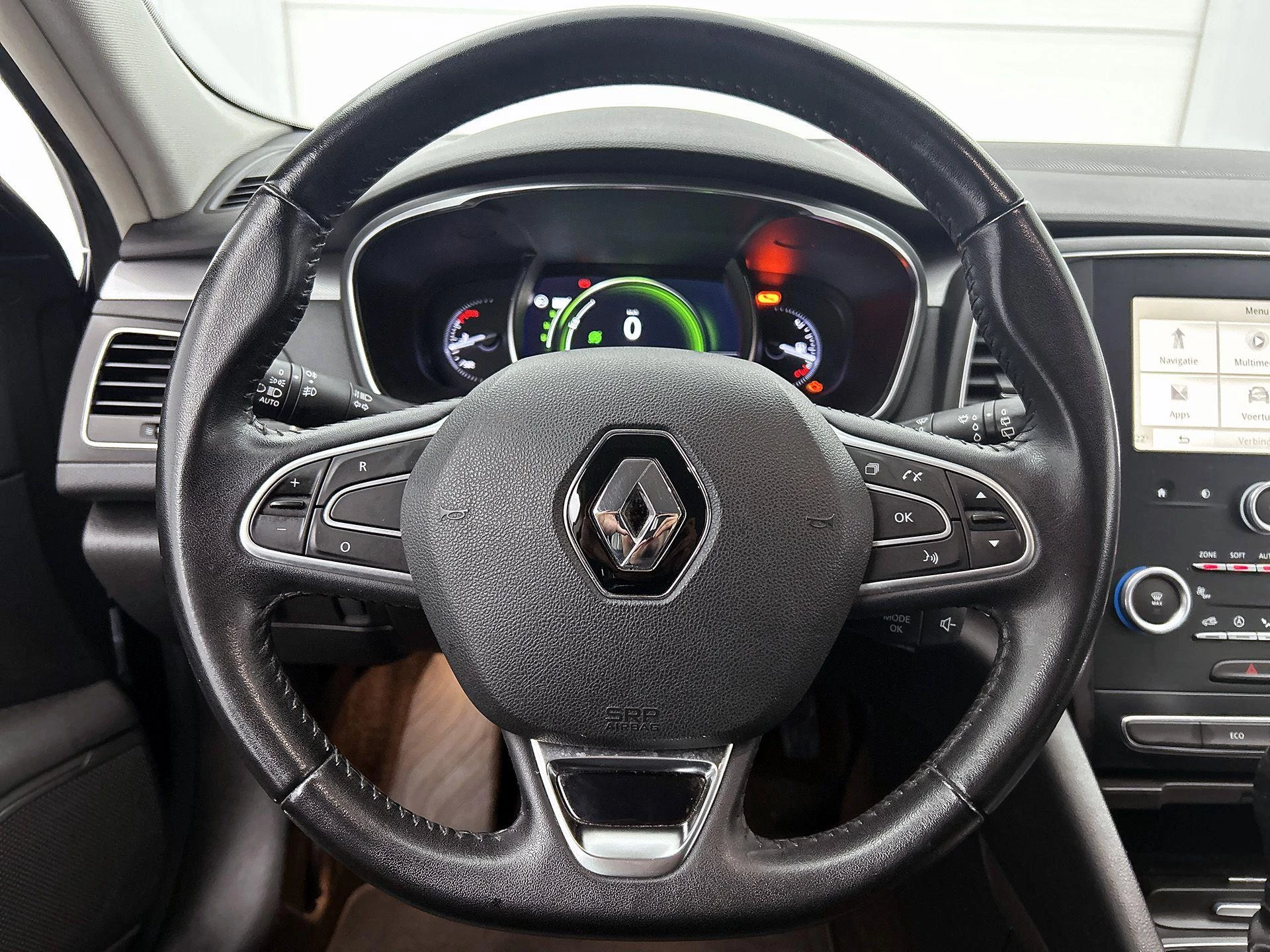 Renault-Talisman-image-34