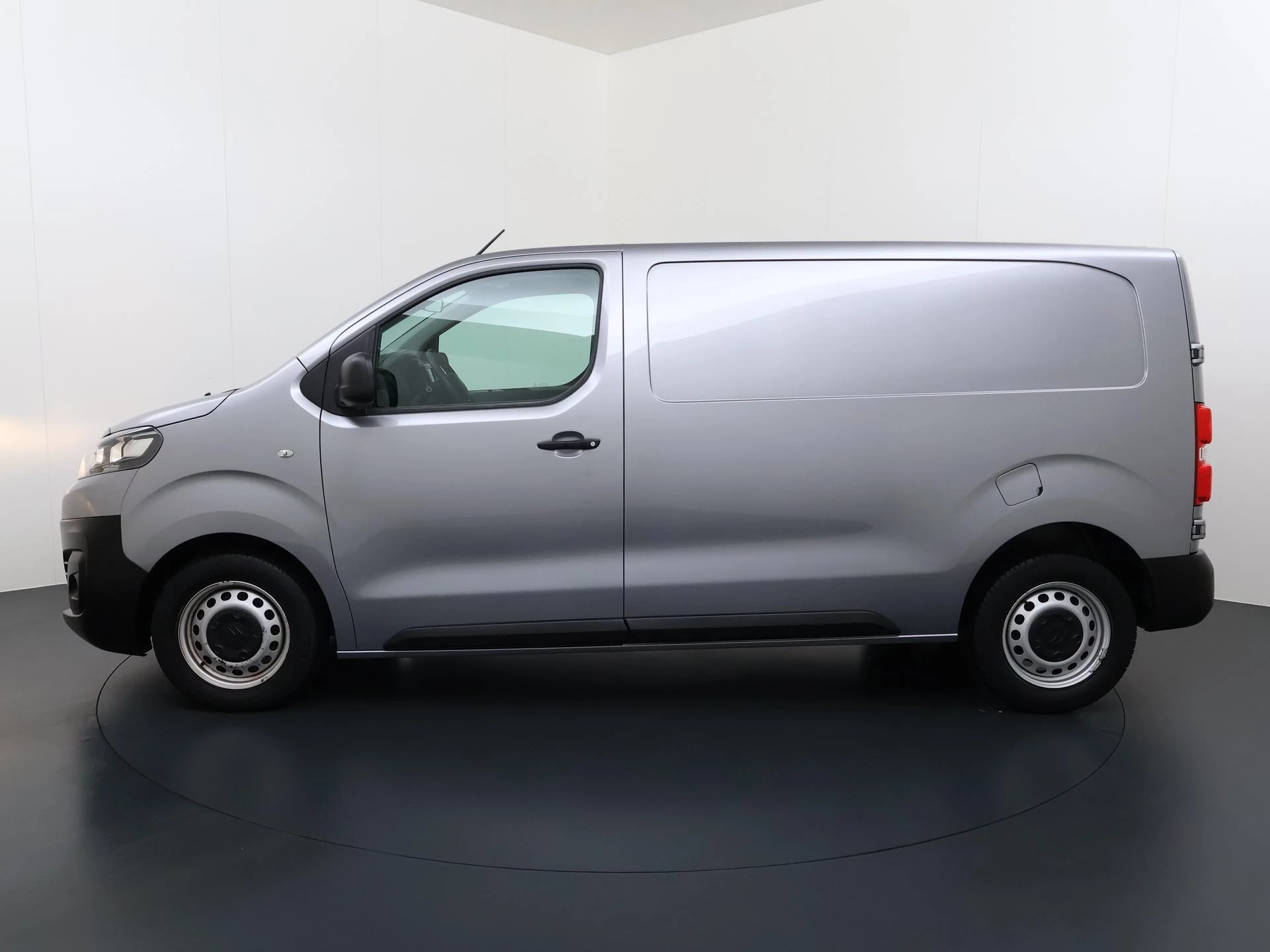 Citroën-Jumpy-image-3