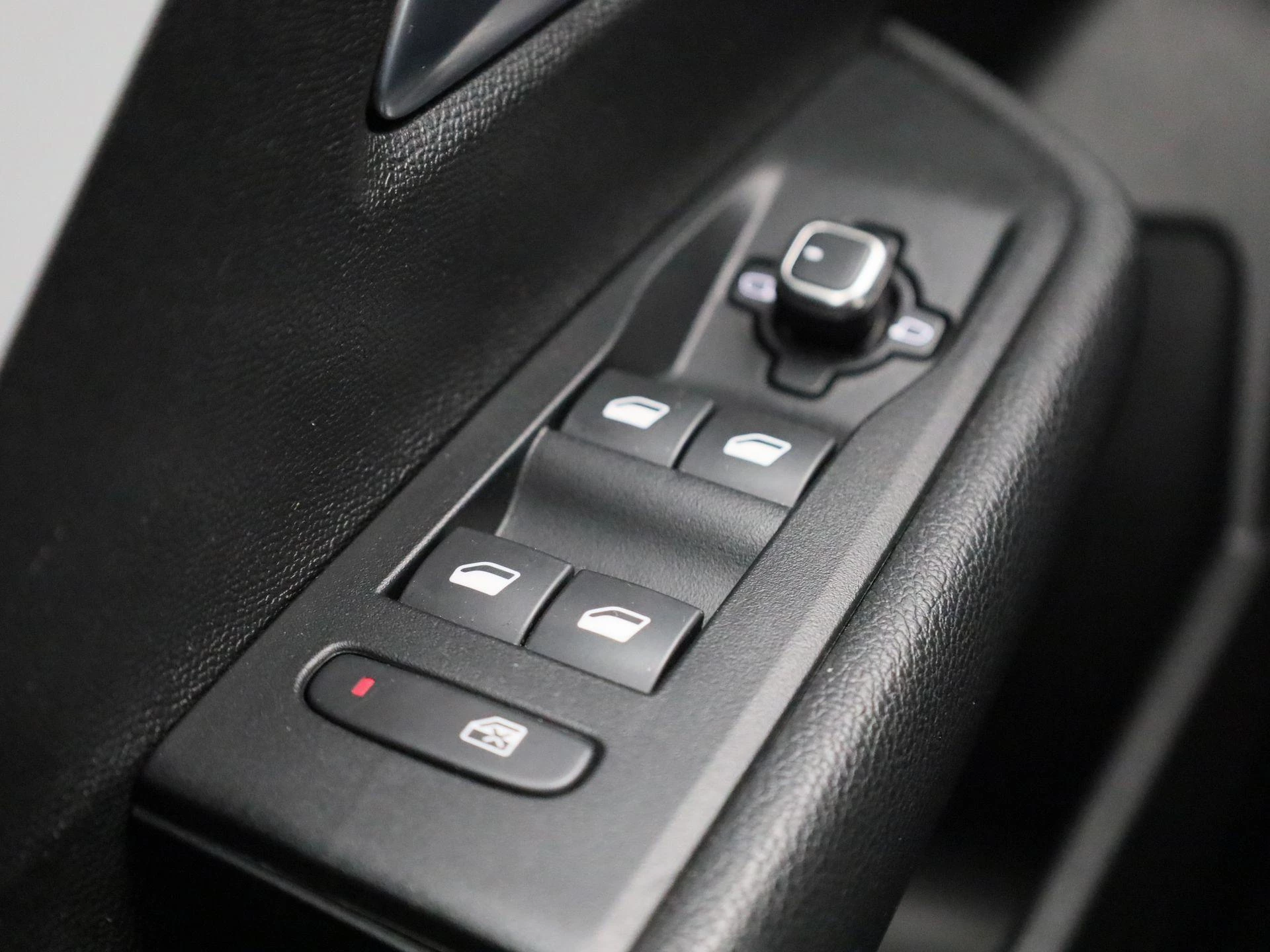 Opel-Astra-image-28